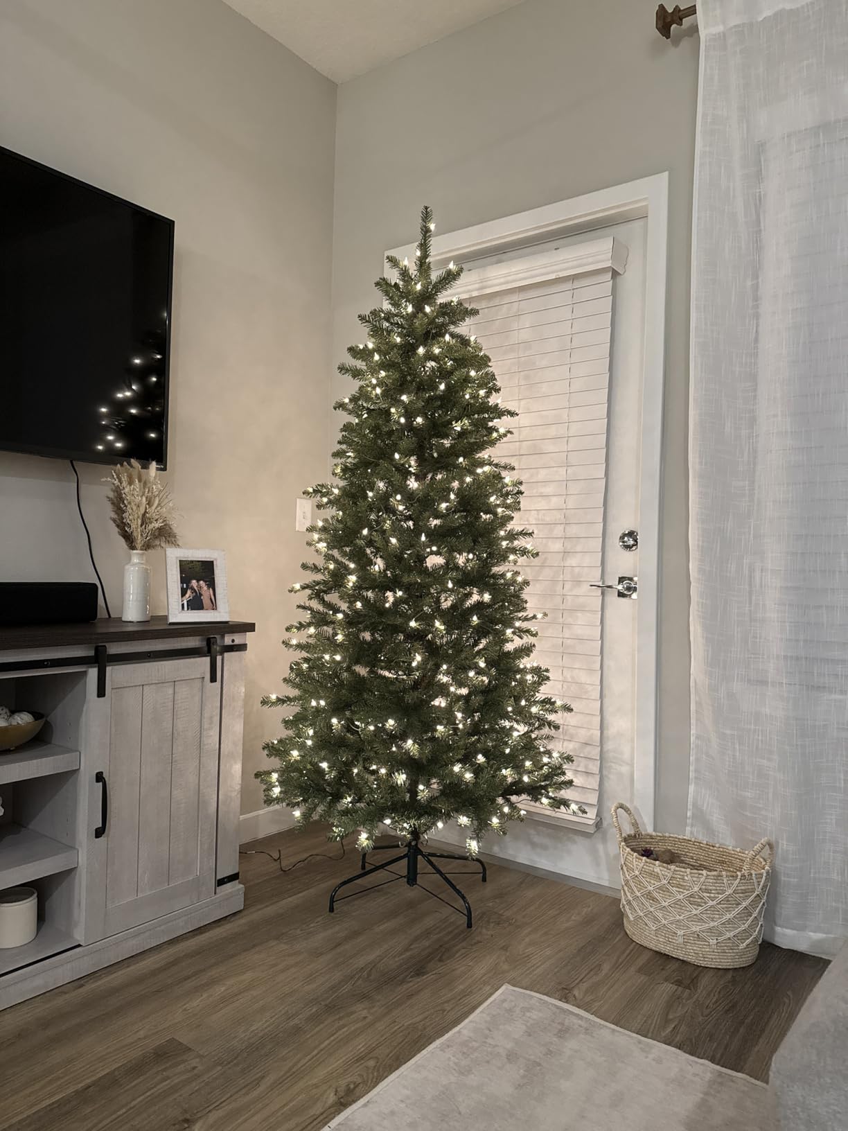 Puleo International 10ft Pre-Lit Slim Fraser Christmas Tree with 900 Warm White LED Lights, 2557 Realistic Dense Branch Tips, Easy Setup Artificial Trees with Sturdy Metal Stand customer photo 2