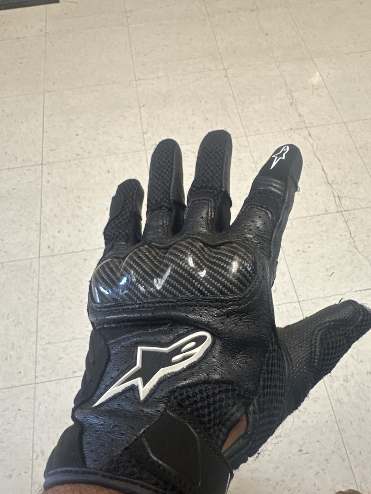 Alpinestars SMX 1 Air V2 Motorcycle Gloves Lightweight Ventilated Design Street Riding customer photo 2