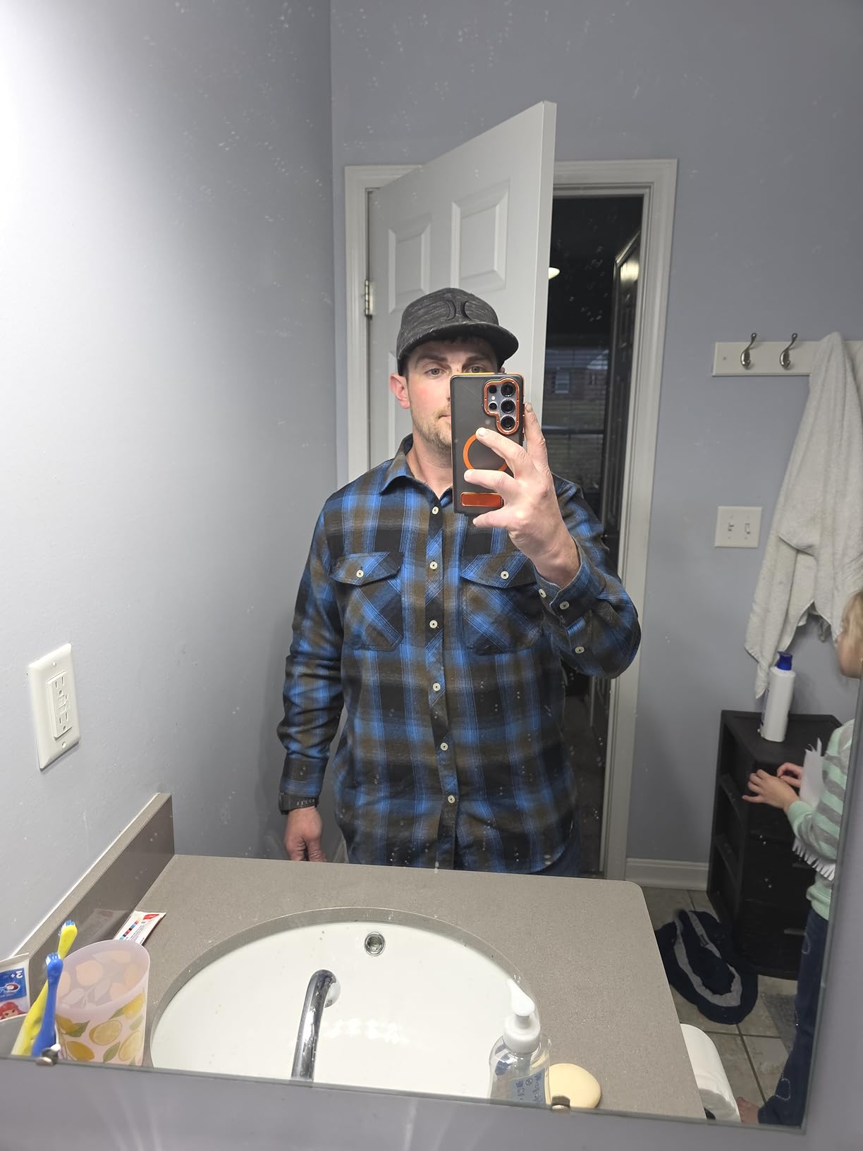 Alimens & Gentle Men's Button Down Regular Fit Long Sleeve Plaid Flannel Casual Shirts customer photo 1