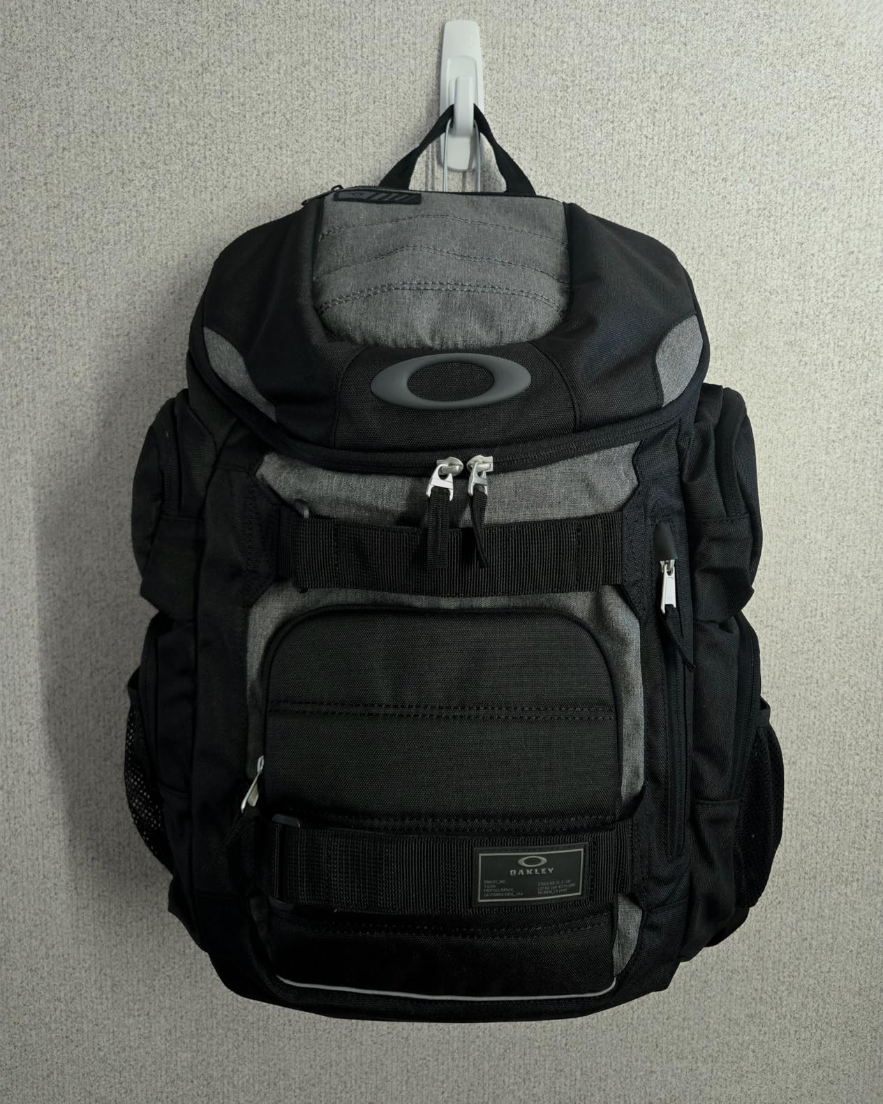 Oakley Men's Enduro 2.0 30L Backpack, Core Camo customer photo 1