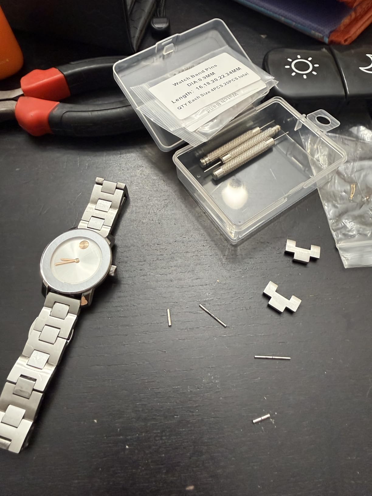 EFIXTK Watch Link Removal Kit, Watch Band Tool for Watch Bracelet Resizing, Adjustment -Watch Strap Pins Repair,Fixing,Replacement Set with 20 Spring Bars,20 Watch Cotter Pins customer photo 1