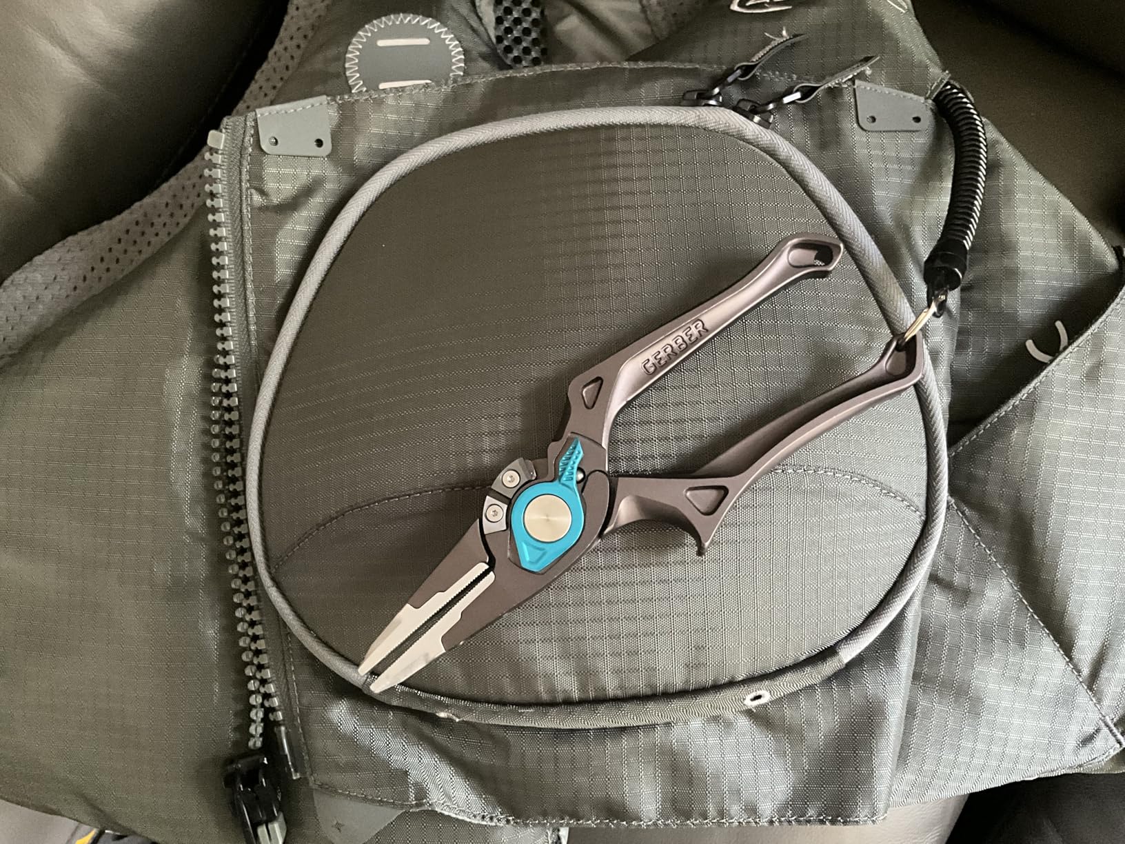 Gerber Gear Magniplier-Salt - Durable Fishing Pliers with Sheath - Spring-Loaded Pliers for Freshwater & Saltwater Fishing - Premium Fishing Accessory - 7.5