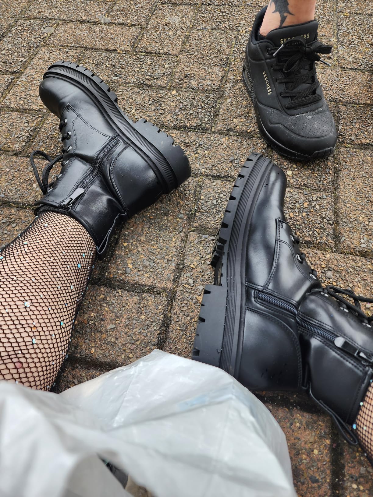 DREAM PAIRS Combat Boots Ankle Booties Lace-up Platform Side Zipper Lug Sole Boots for Women customer photo 1