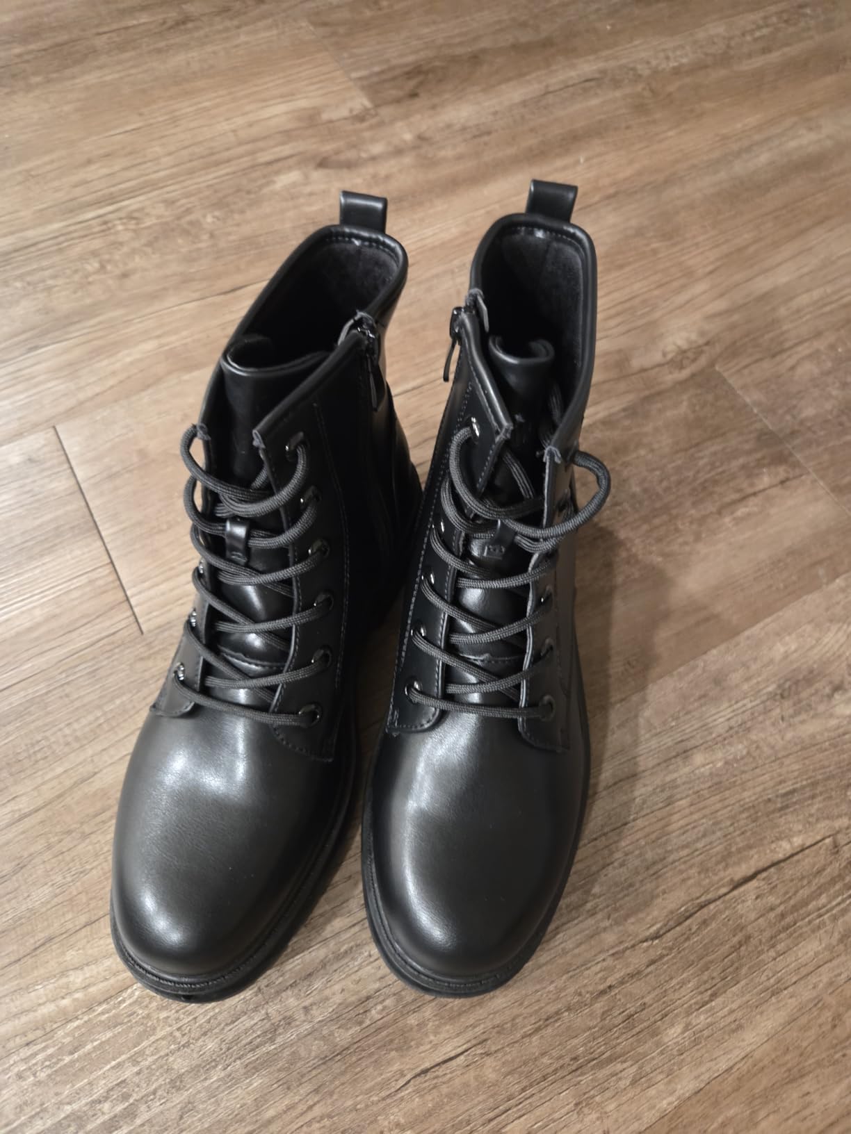 DREAM PAIRS Combat Boots Ankle Booties Lace-up Platform Side Zipper Lug Sole Boots for Women customer photo 2