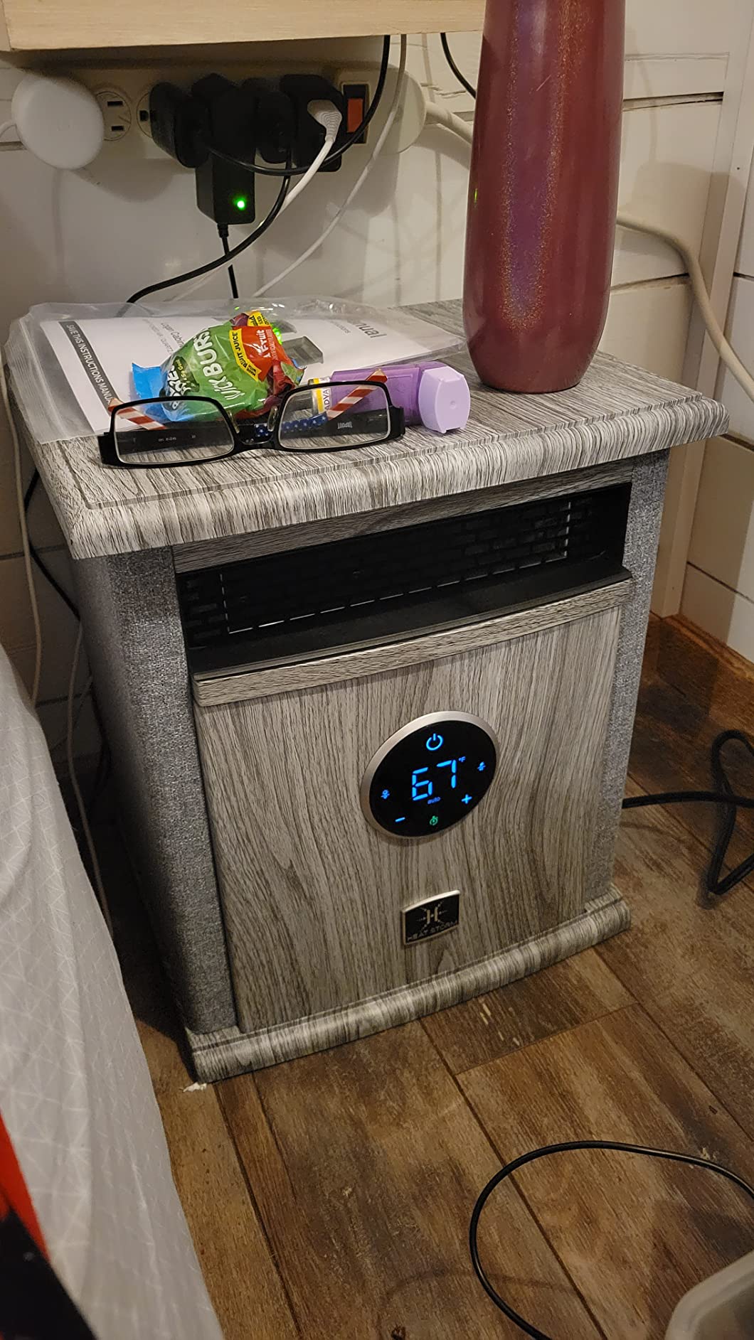 Heat Storm Portable Electric Space Heater, 1500-Watt Cabinet Infrared Quartz Element Heater With Digital Thermostat, Remote Control, washable Filter Modern Design (Beige) customer photo 1