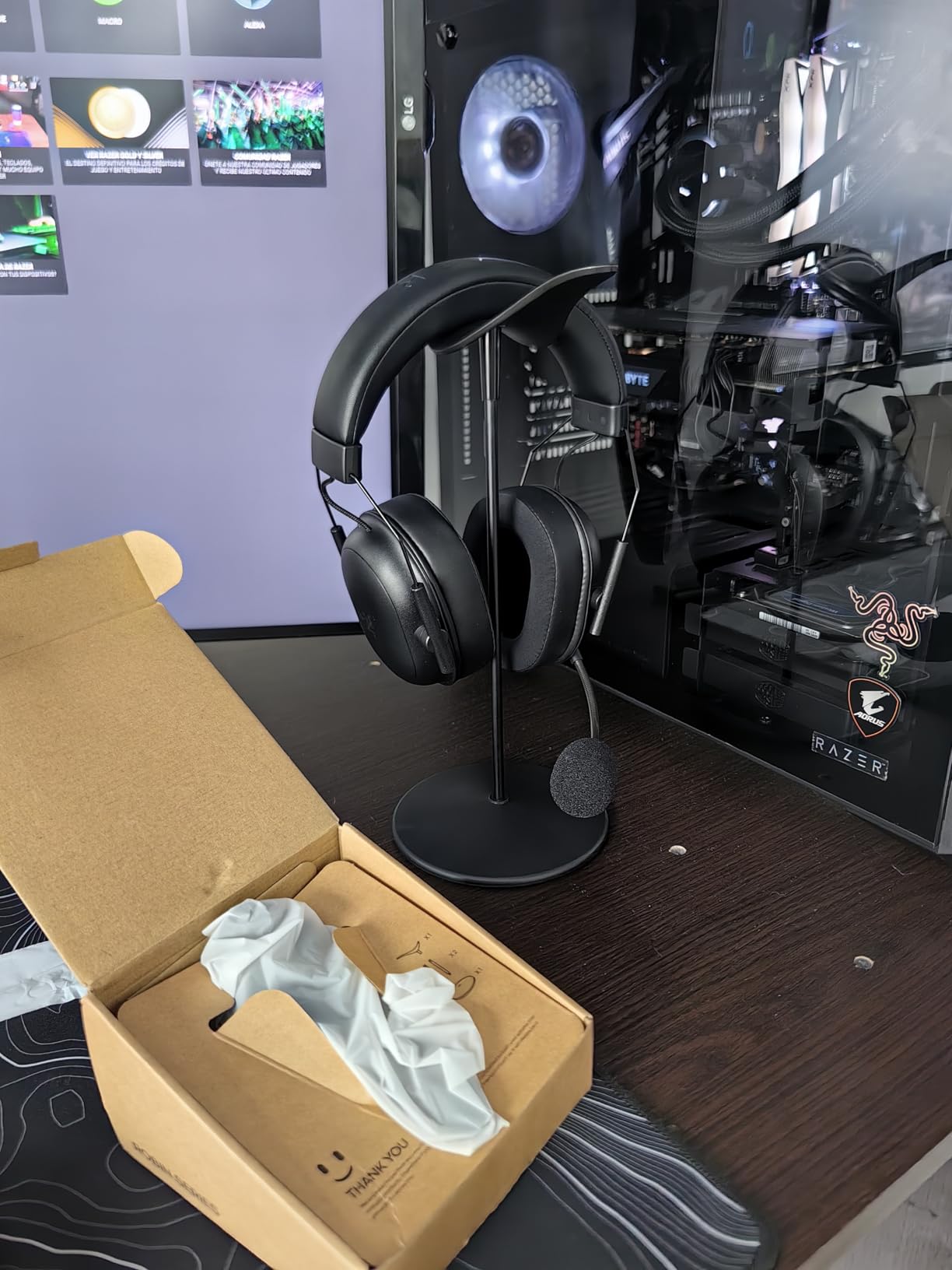 Lamicall Headphone Stand, Desktop Headset Holder - Desk Earphone Stand customer photo 1