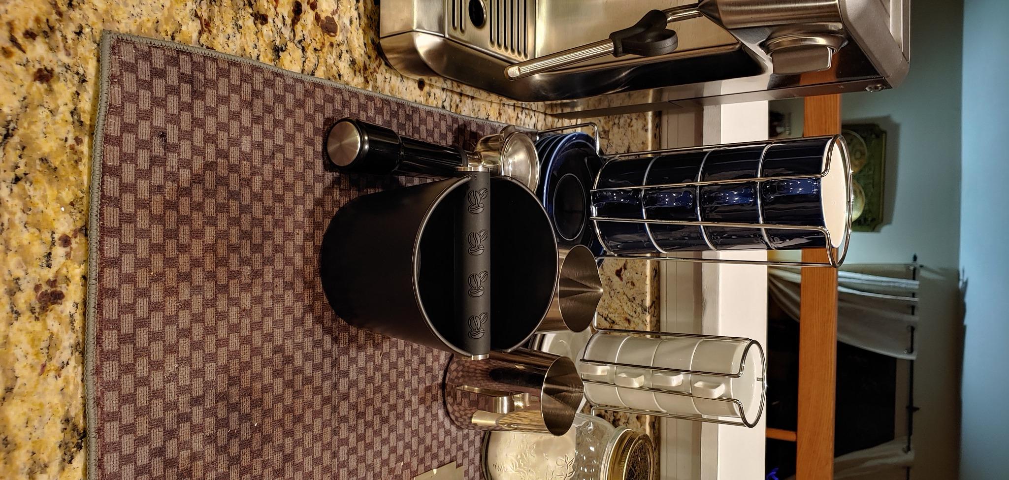 Coffee Knock Box, Espresso Knock Box, Coffee Bin, Espresso Dump Bin, 4.8 Inch Shock-Absorbent Durable Barista Style Espresso Knock Box with Removable Metal Knock Bar and Non-Slip Base (Round) customer photo 2