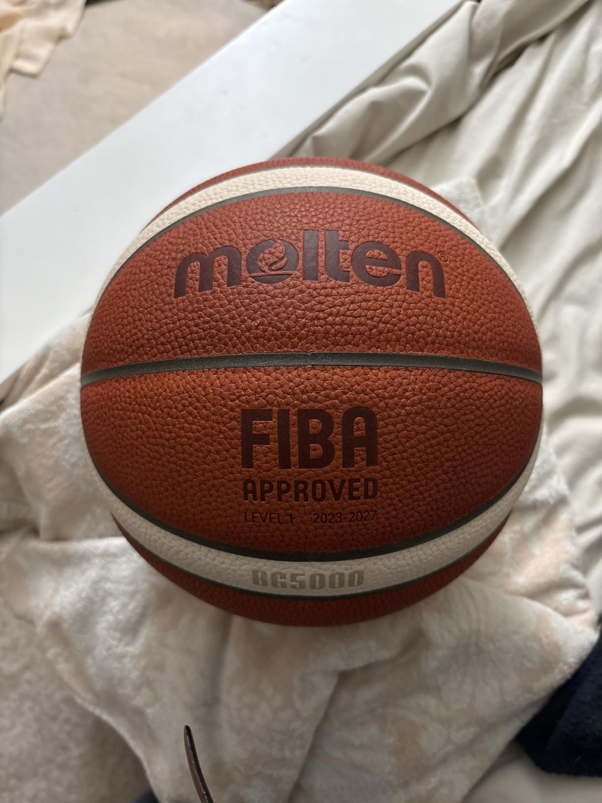 Molten BG-Series Leather Basketball, FIBA Approved - BG5000 customer photo 2