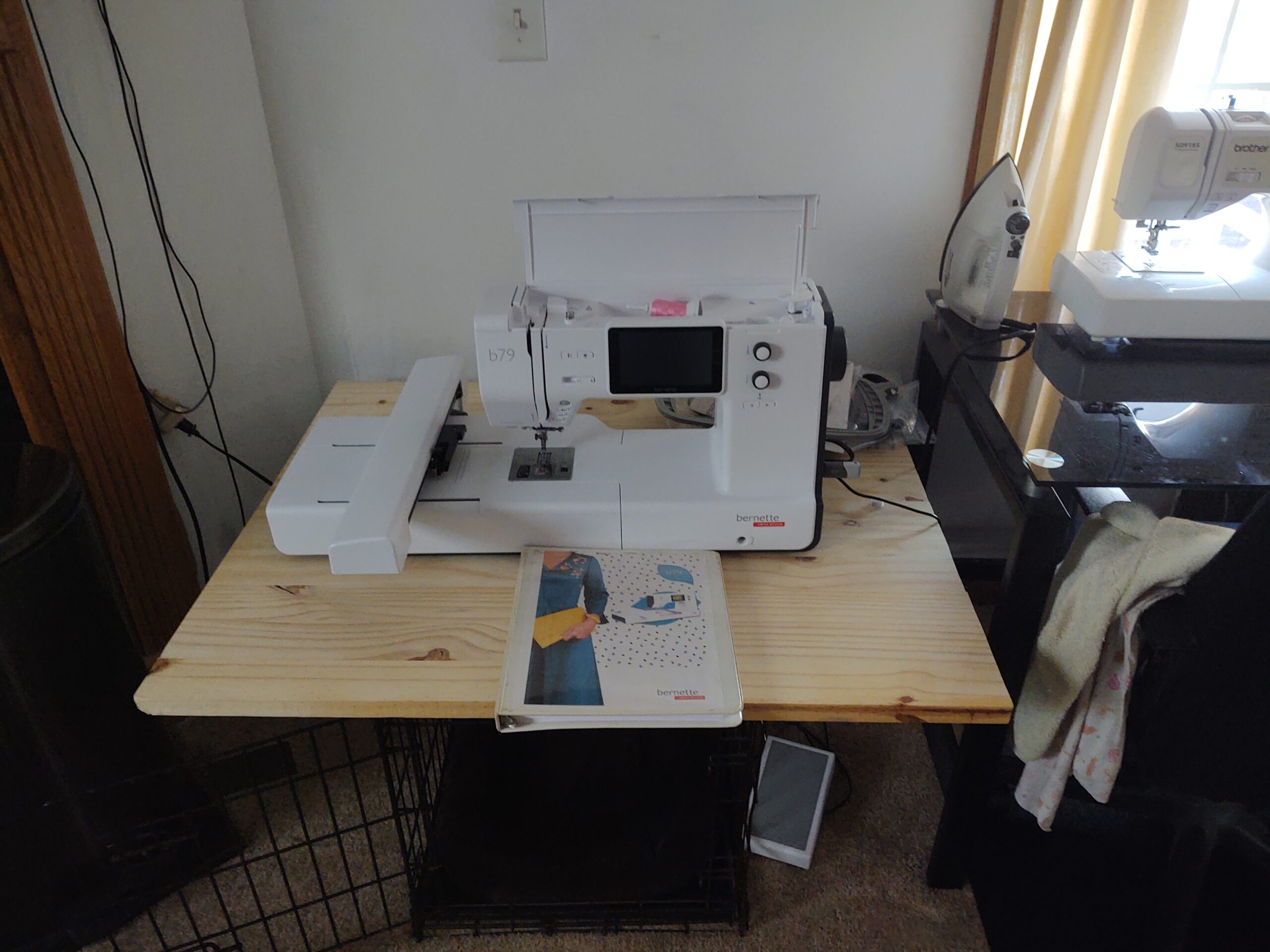 Bernette B79 Computerized Sewing & Embroidery Machine - 5-Inch Color Touchscreen, Multi-Function Knobs, 4 LEDs, 230mm Sewing Space customer photo 1