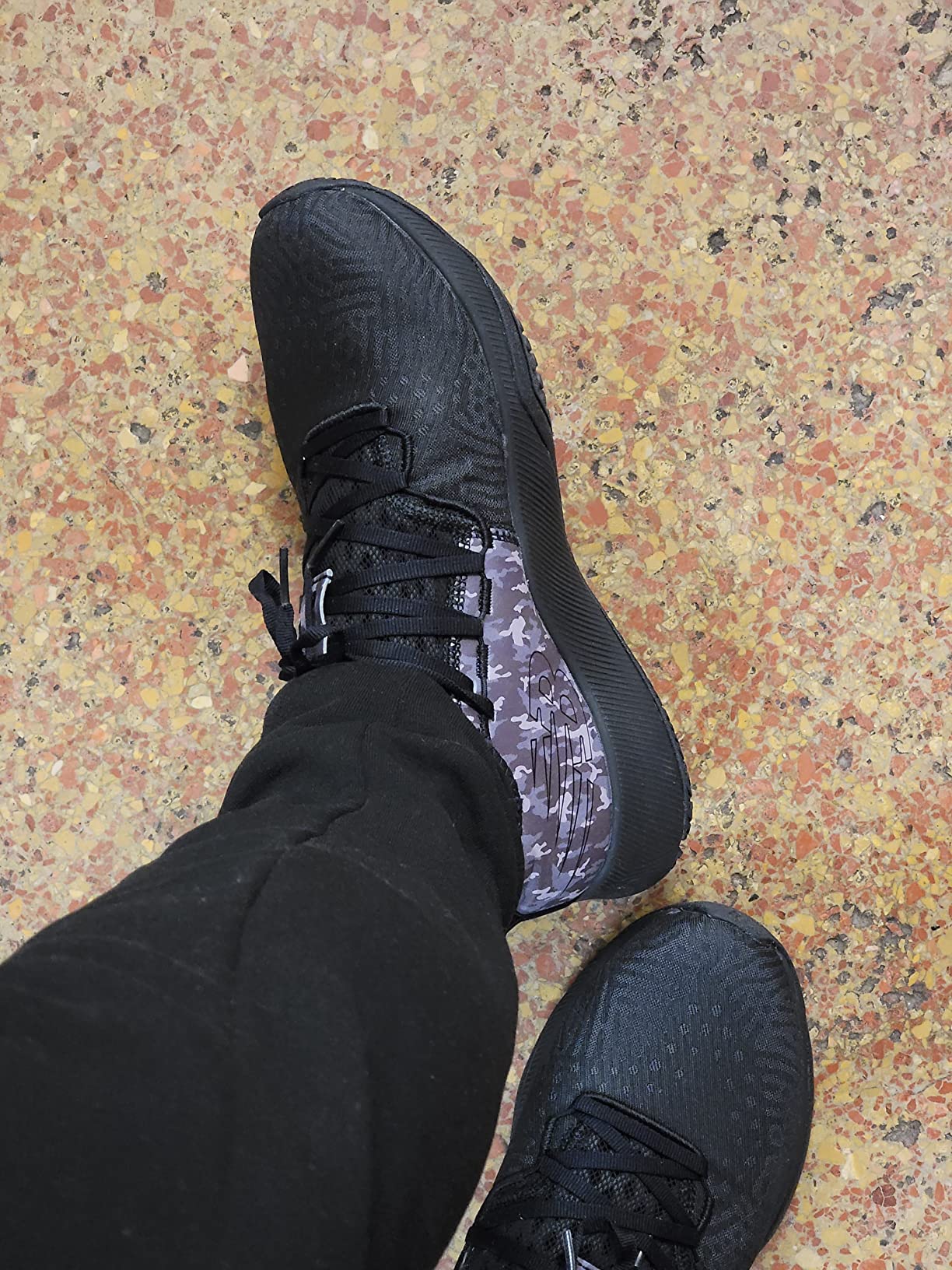 New Balance Men's FuelCell Trainer V1 customer photo 2