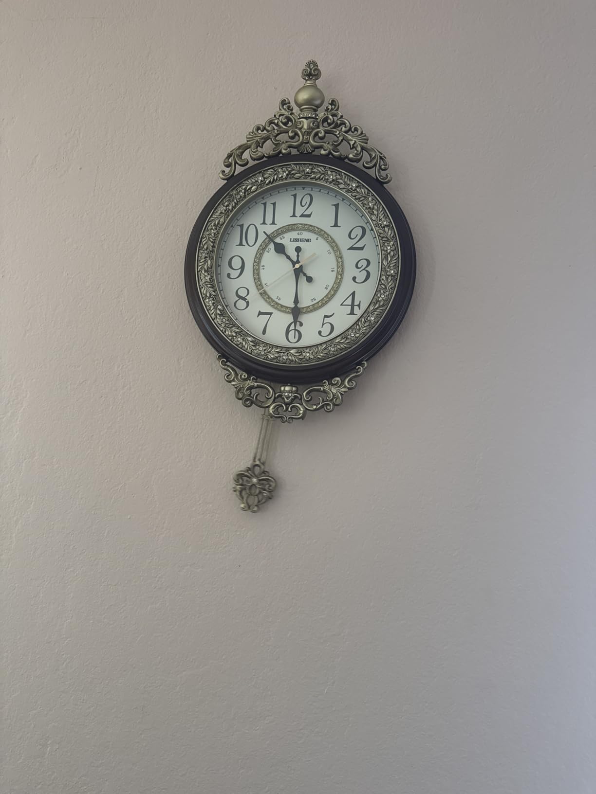 SHISEDECO Elegant Traditional Decorative Hand Painted Modern Grandfather Wall Clock with Swinging Pendulum, Large 29.5 Inch, Brown customer photo 1