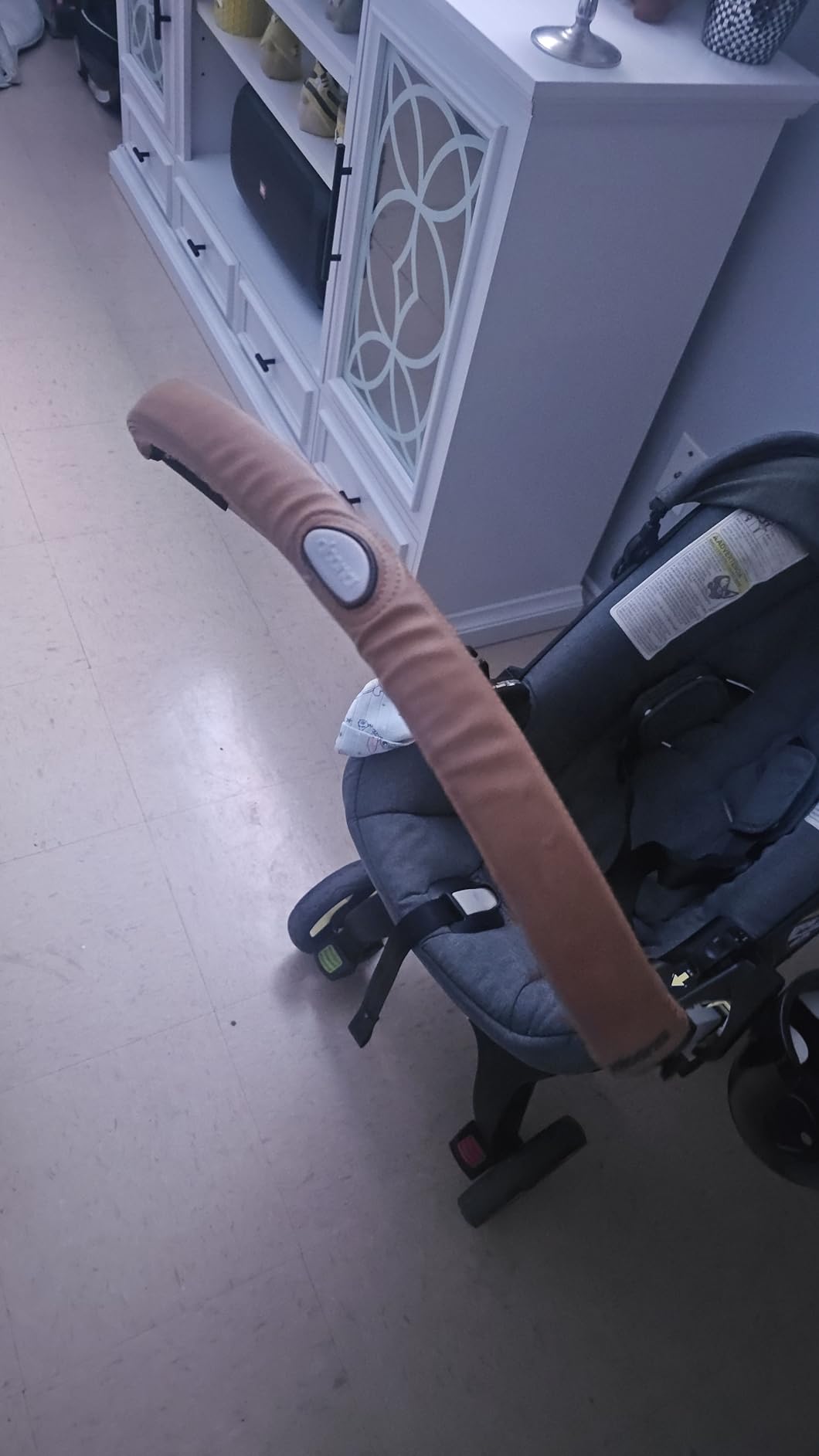 Doona Handlebar Cover, Brown - Compatible with Doona Car Seat & Stroller customer photo 1