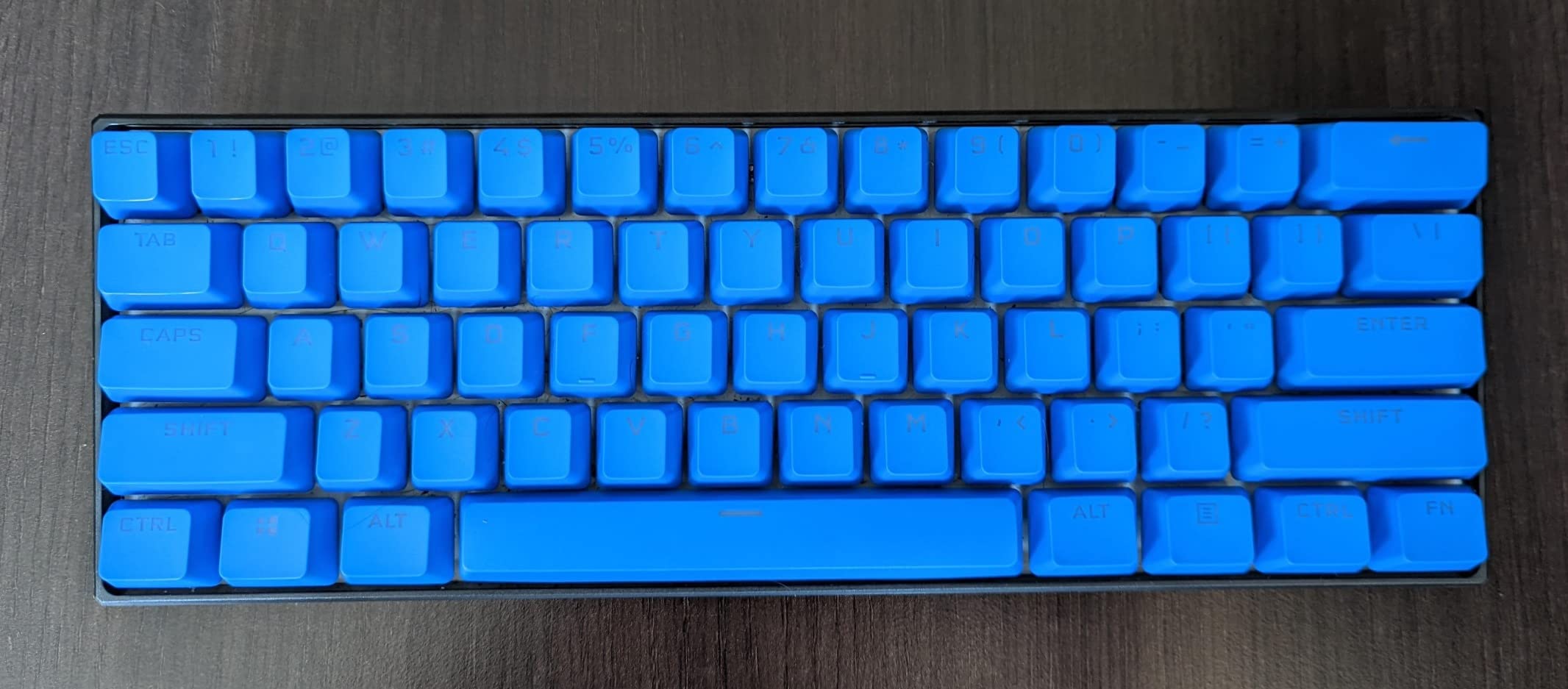 Corsair PBT Double-Shot PRO Keycap Mod Kit - Double-Shot PBT Keycaps - Origin Red - Standard Bottom Row - Textured Surface - 1.5mm-Thick Walls - O-Ring Dampeners customer photo 2