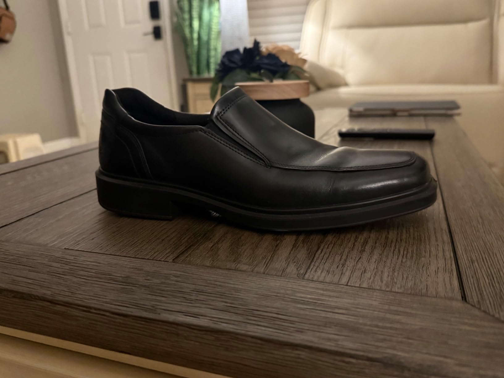 ECCO Men's Helsinki 2.0 Apron Toe Slip-on Loafers customer photo 2