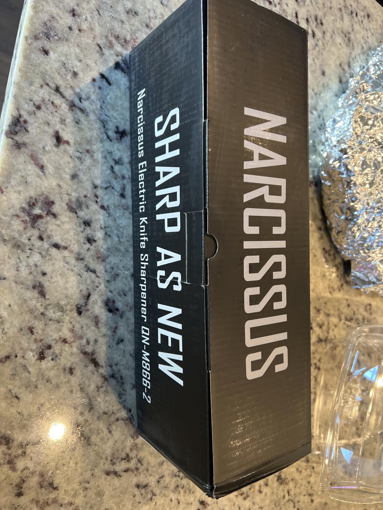 Narcissus Knife Sharpener, Professional 2 Stage Electric Knife Sharpener for Quick Sharpening & Polishing, with Scissors Sharpener and Metal Dust Collection Box, Stainless Steel, Silver customer photo 2