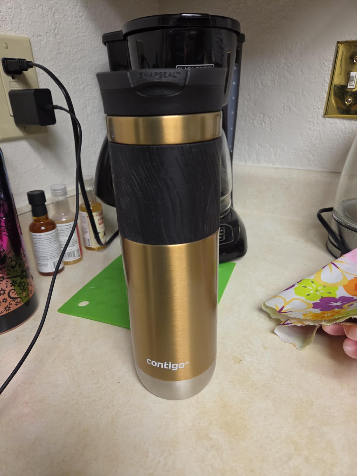 Contigo SNAPSEAL Insulated Stainless Steel Travel Mug with Grip 20oz, Midnight Berry customer photo 2
