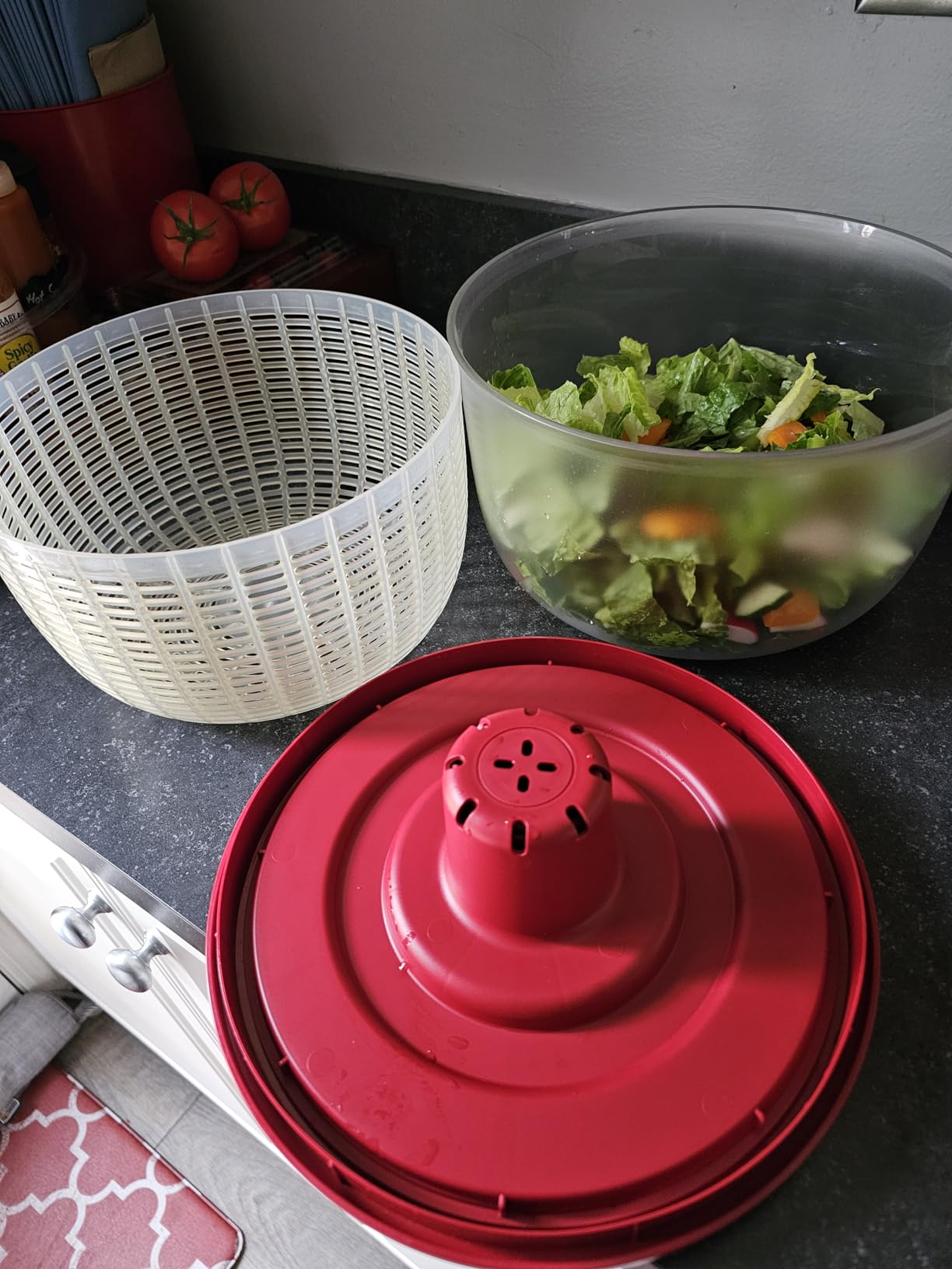 KitchenAid Universal Salad Spinner with Removable Bowl, Colander and One Handed Pump Mechanism, Large Bowl Nests and Features Non Slip Base, 7.43 Quart, Empire Red customer photo 2