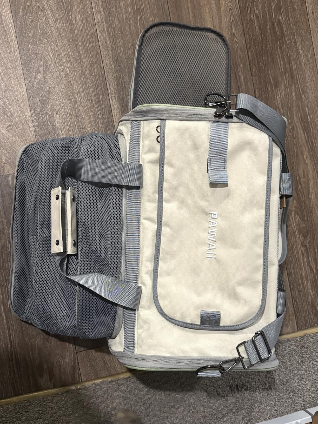 Pawaii Cat Carrier with ID Tag, TSA Airline Approved Soft Sided Collapsible Pet Travel Carrier, Portable Comfortable Convenient Foldable Cat Travel Bag customer photo 2