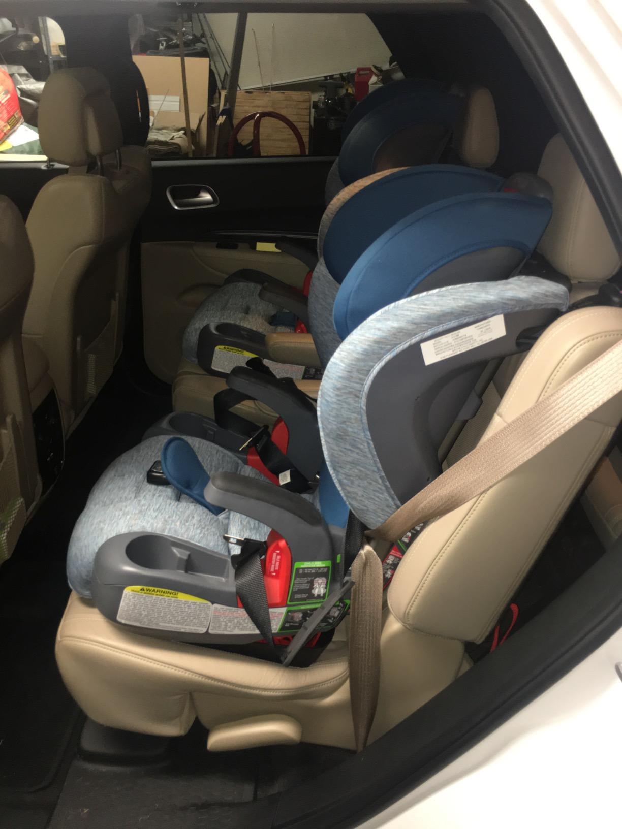 Britax Grow with You ClickTight Harness-2-Booster Car Seat - Black Contour customer photo 2