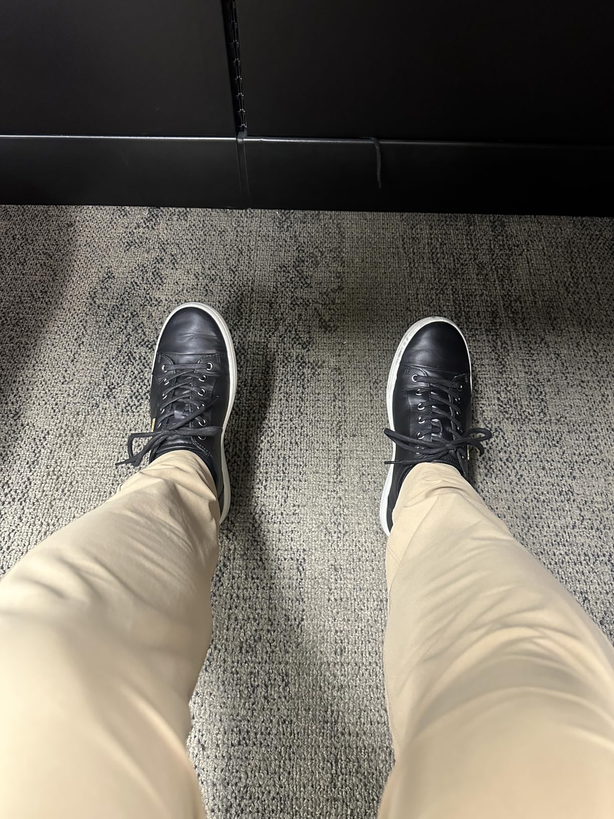 ECCO Women's Soft 7 Leisure Sneaker customer photo 1