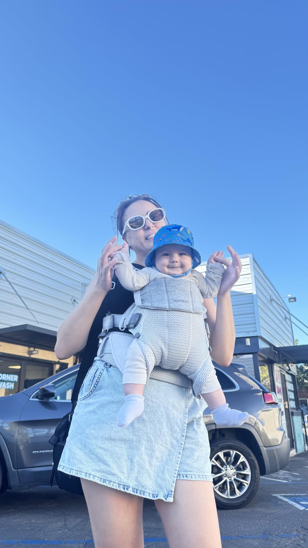 BabyBjorn Baby Carrier Harmony, Cream, 3D Mesh | 3-in-1 Ergonomic Baby Carrier; Newborn, Facing-in, Outward-Facing, and Back Carrying Positions Supported (7-40 lbs), Newborn to Toddler customer photo 2