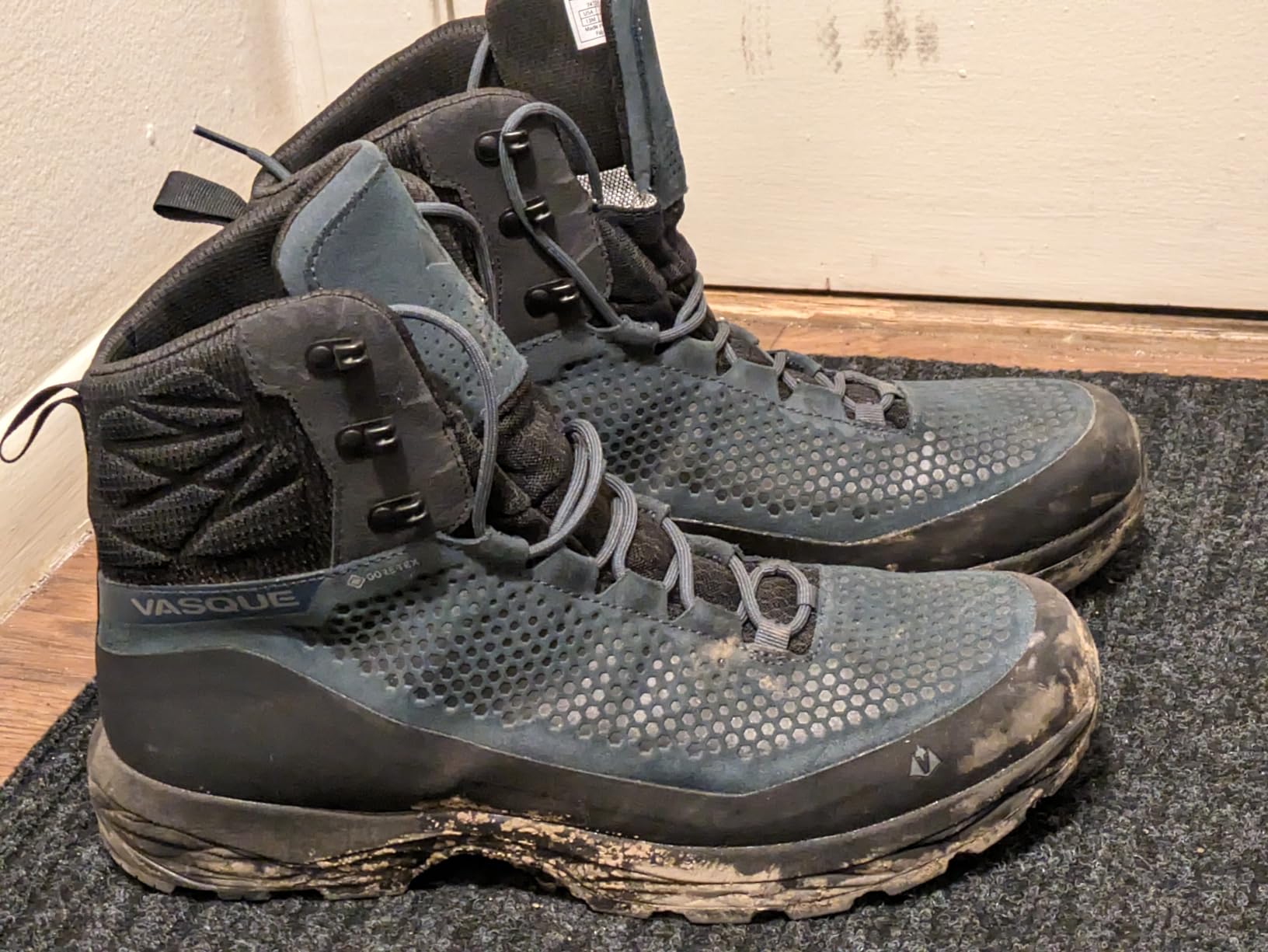 Vasque Men's Torre Waterproof Hiking Boot customer photo 2