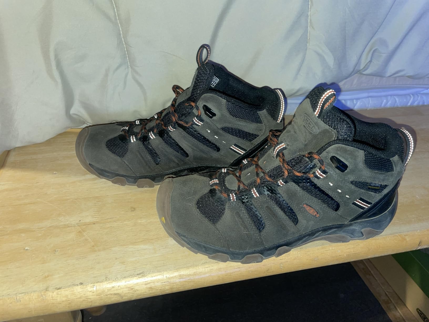 KEEN Men's Headout Mid Height Waterproof All Terrain Hiking Shoe customer photo 2