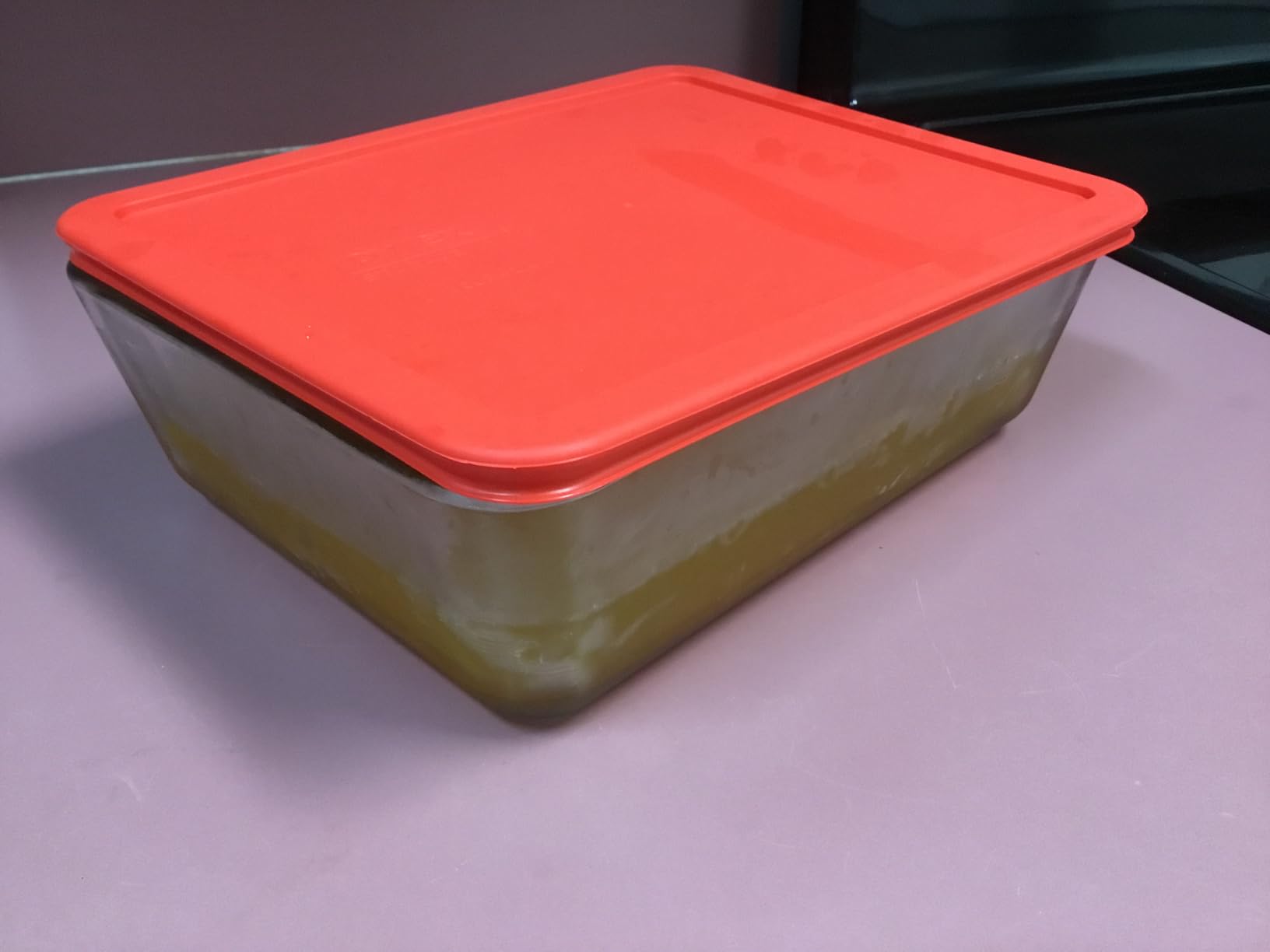 Pyrex Simply Store Glass Food Storage Container, Snug Fit Non-Toxic Plastic BPA-Free Lids, Freezer Dishwasher Microwave Safe, 11 Cup customer photo 1