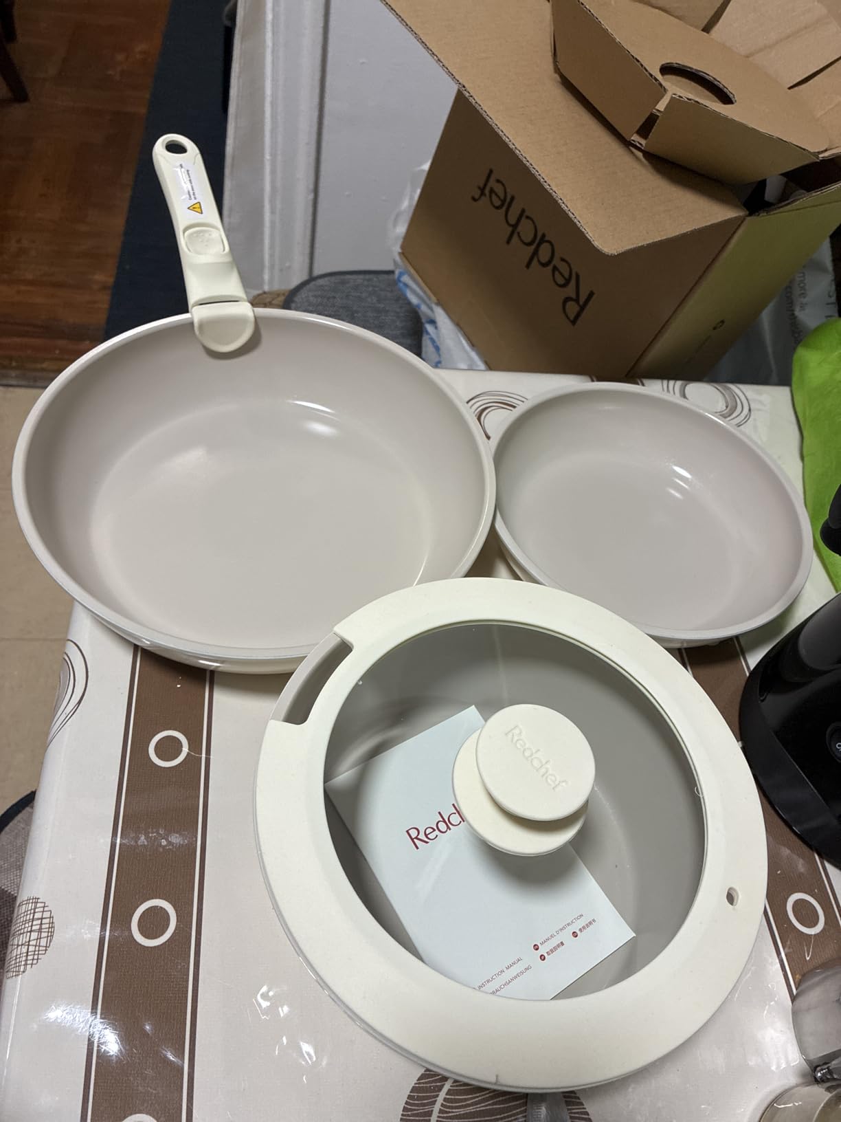 Redchef Ceramic Pots and Pans Set Non Stick, Nonstick Kitchen Cookware Sets, Non Toxic Pots and Pans Set Non Stick, PFAS PFOA & PTFE Free, Detachable Handle Pots and Pans 5 Piece, RV Cookware customer photo 2