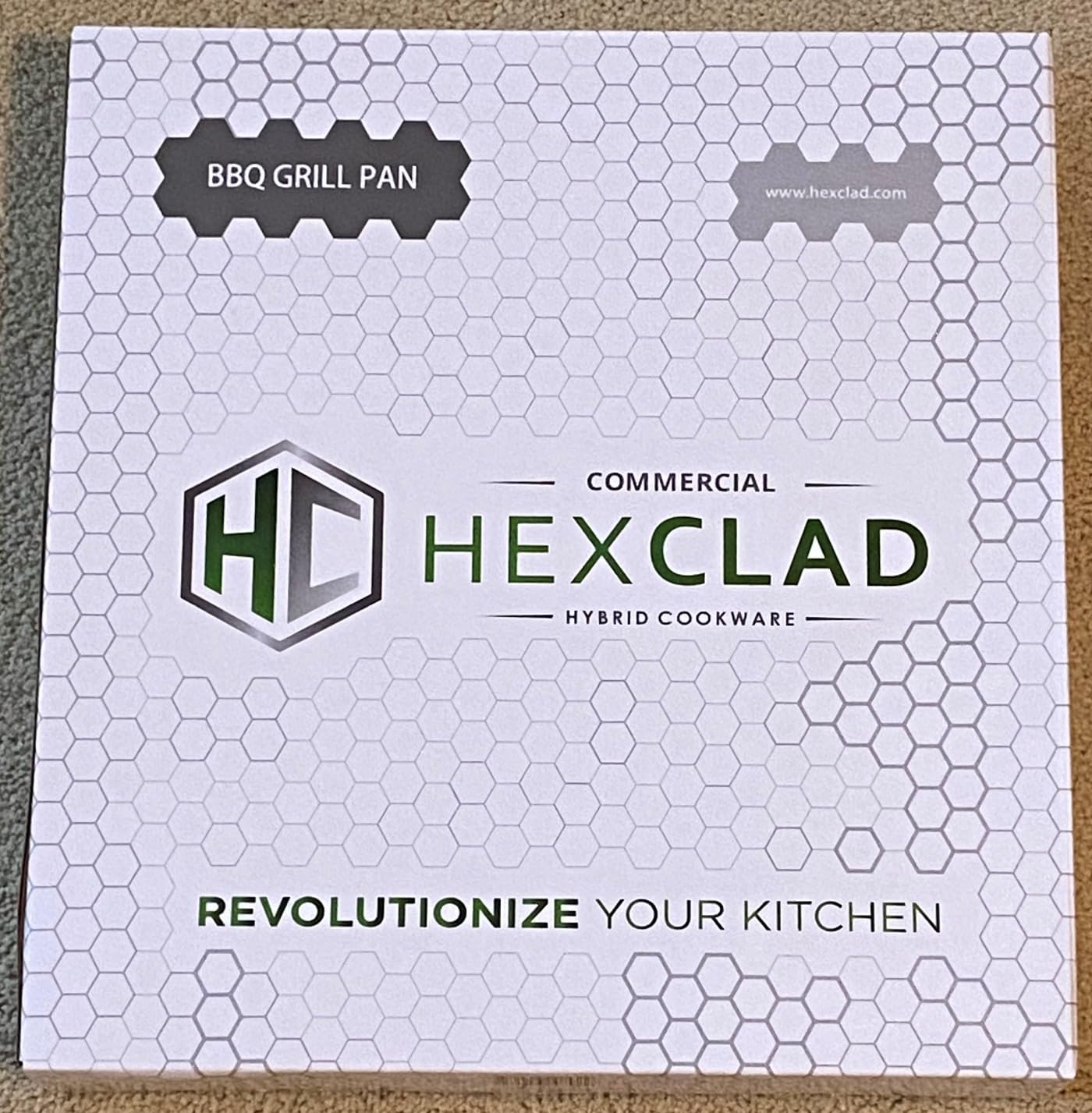 HexClad Hybrid Nonstick BBQ Grill Pan, Dishwasher-Friendly, BBQ and Oven-Safe Up to 900°F customer photo 1