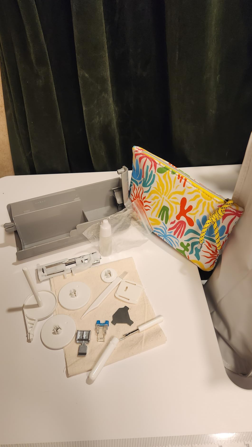 Janome Loft 100 Computerized Sewing Machine, 100 Stitches, LCD | Built-In Needle Threader customer photo 1