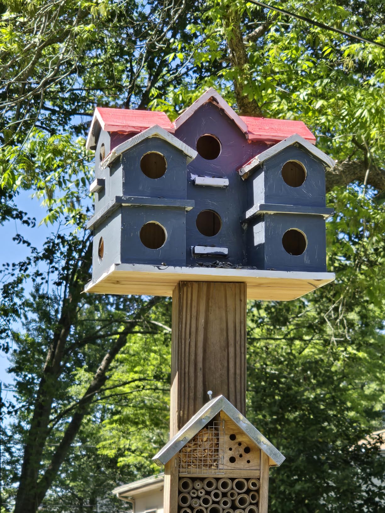 Bird Houses for Outside 10 Hole Bird House Room for 10 Bird Families Large Bird House for Garden/Courtyard/Backyard Decor customer photo 2