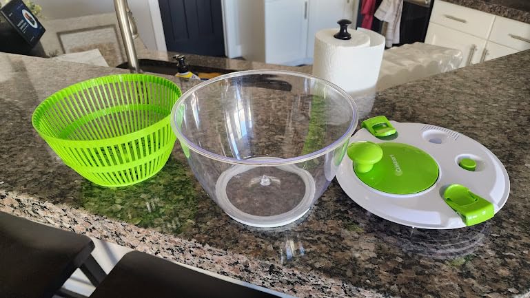 Cuisinart Large Spin Stop, 5qt, CTG-00-SAS1 Salad Spinner, 5 Quart, Green & White customer photo 2
