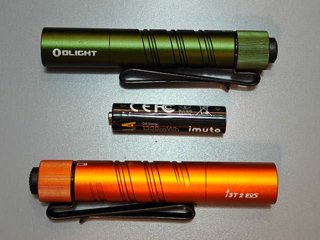 OLIGHT I3T 2 EOS Pocket EDC Flashlight, 200 Lumens Compact Bright Handheld Flash Lights, Dual-Output Tail Switch with AAA Battery and Two-Way Pocket Clip for Camping and Hiking (Black) customer photo 1