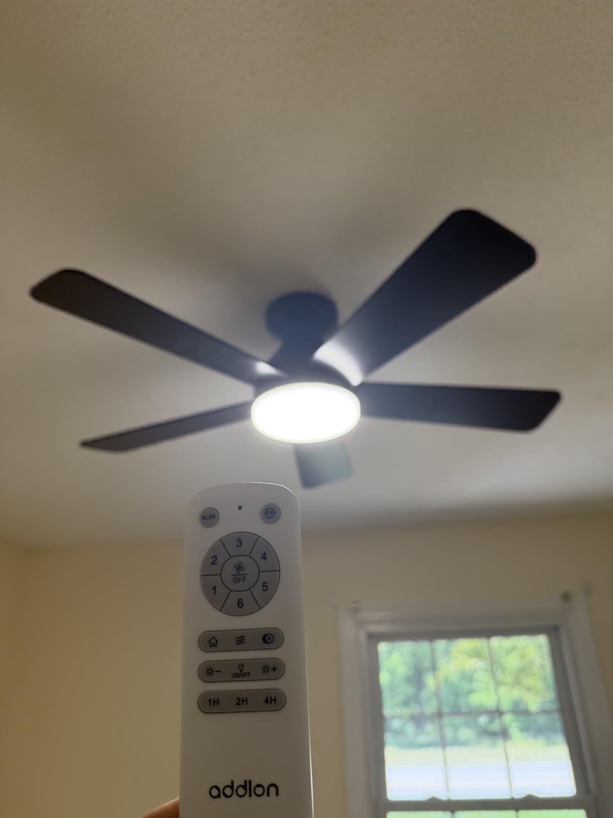addlon Ceiling Fans with Lights, 42 Inch Low Profile Ceiling Fan with Light and Remote Control, Flush Mount, Reversible, 3CCT, Dimmable, Quiet, Black Small Ceiling Fan for Bedroom Indoor/Outdoor Use customer photo 1