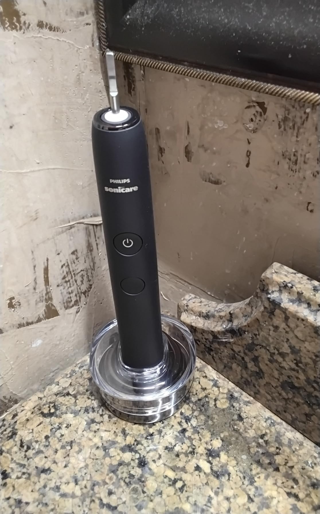Philips Sonicare DiamondClean 9300 Electric Toothbrush, 2 Brush Head, Black | 2000% More Plaque Removal, Visual Pressure Sensor, 12 Brush Settings, App Connected, 14-Day Battery, Travel Case, HX9903/15 customer photo 2