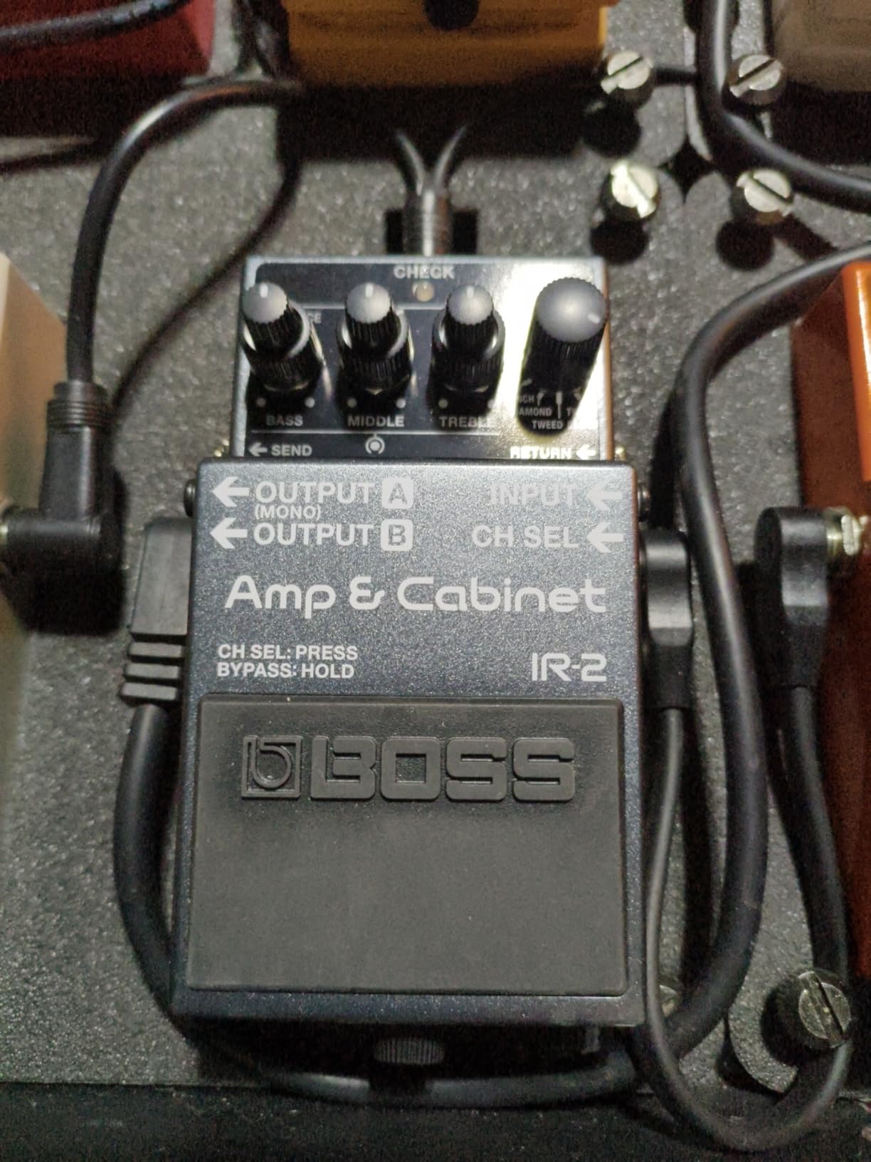 BOSS IR-2 Amp & Cabinet | Premium Amp Emulator & Cabinet IR Loader | 11 Different Amp Types | Cab IRs from Celestion Digital | Simple User Interface | USB-C for Recording & Audio Playback customer photo 1