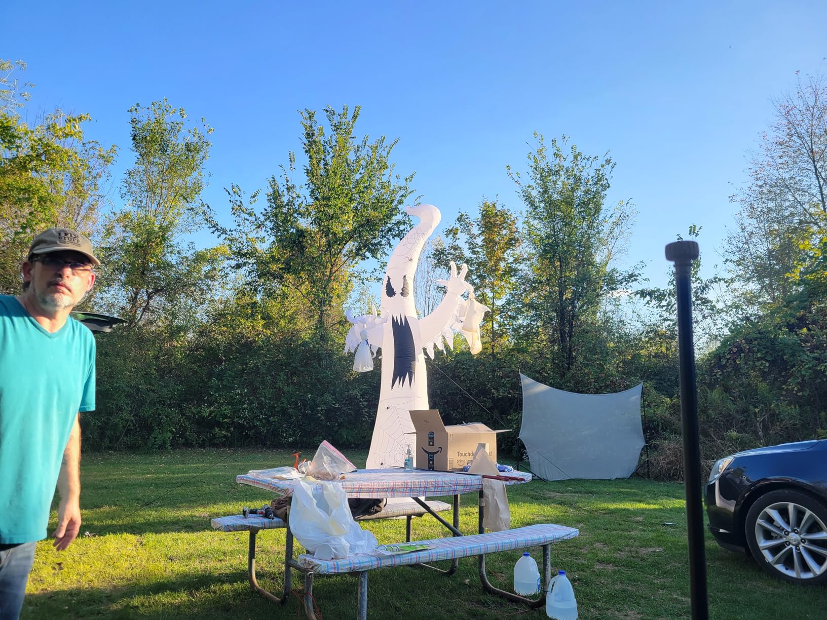 GOOSH 12 FT Halloween Inflatables Ghost Outdoor Decorations Blow Up Yard Giant Towering Terrible Spooky Flame Lamp Ghost with Built-in LEDs for Garden Lawn Indoor Party Decor customer photo 1