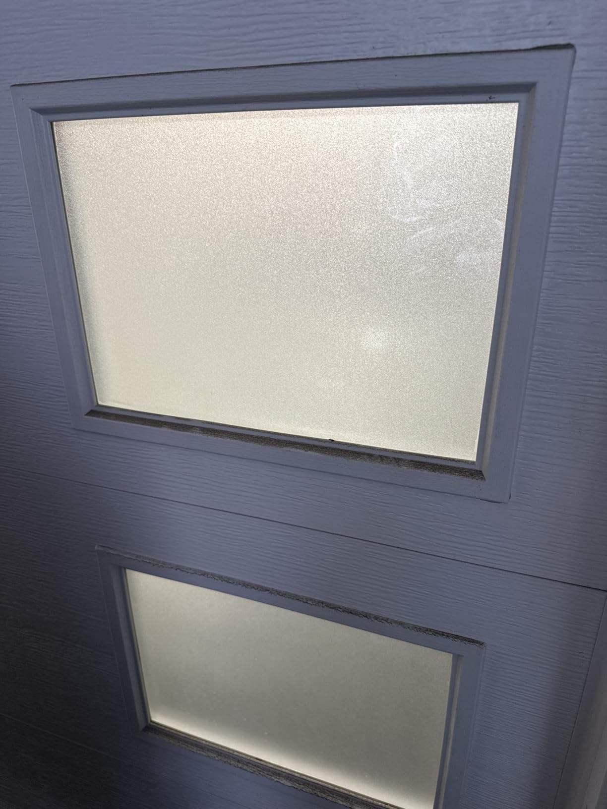 GORILLA GUARD Window Privacy Film, Removable Two Way Sun Blocking, Reusable No Residue Stickers, Strong Static Clings to Glass Windows, Decorative Bathroom Door Coverings, 17.5 x 78.7 Inch, Frosted customer photo 2