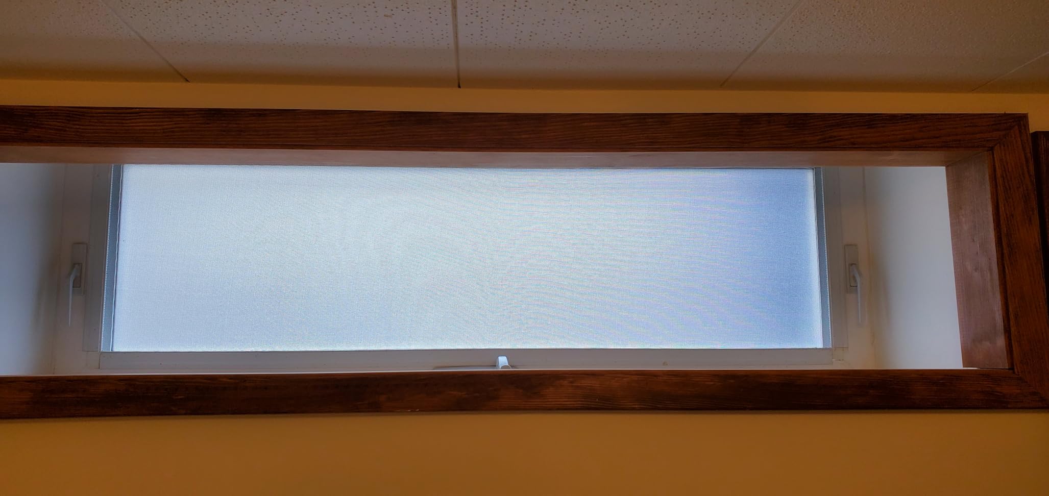 Dwersty Frosted Glass Window Privacy Film Decorative, Bathroom Window Privacy Film for Glass Windows Cover, Static Cling, Removable, Reusable, Anti-UV, Anti-Glare, Heat Blocking, 17.5 by 78.74 inch customer photo 2