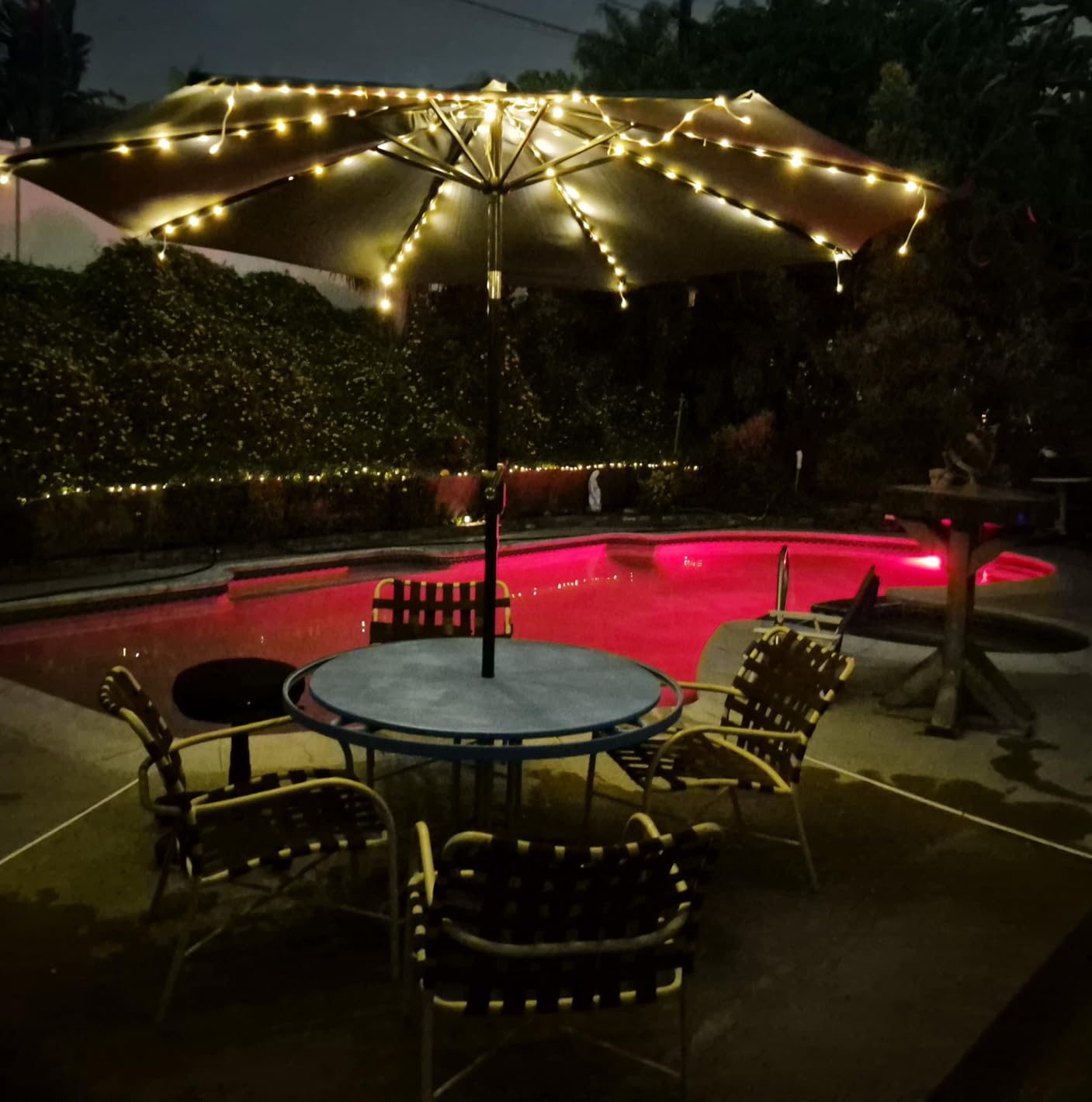 Solar Umbrella Lights, 8 Strands Patio Umbrella Lights Outdoor with 8 Modes 3V Solar Panel Clip 112 Led Outdoor Waterproof for Beach Deck Garden Camping Tents Party Decoration(Warm White) customer photo 2