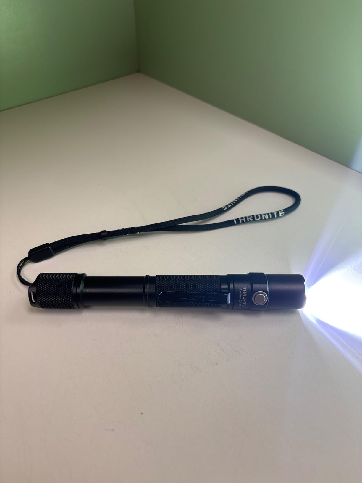 ThruNite Archer 2A C LED Rechargeable Flashlight, High 1000 Lumens AA Flashlight with USB-C, Dual Switch Bright Flashlights for Power Outage, Home Emergency, Camping, IPX8 Waterproof - Cool White customer photo 1