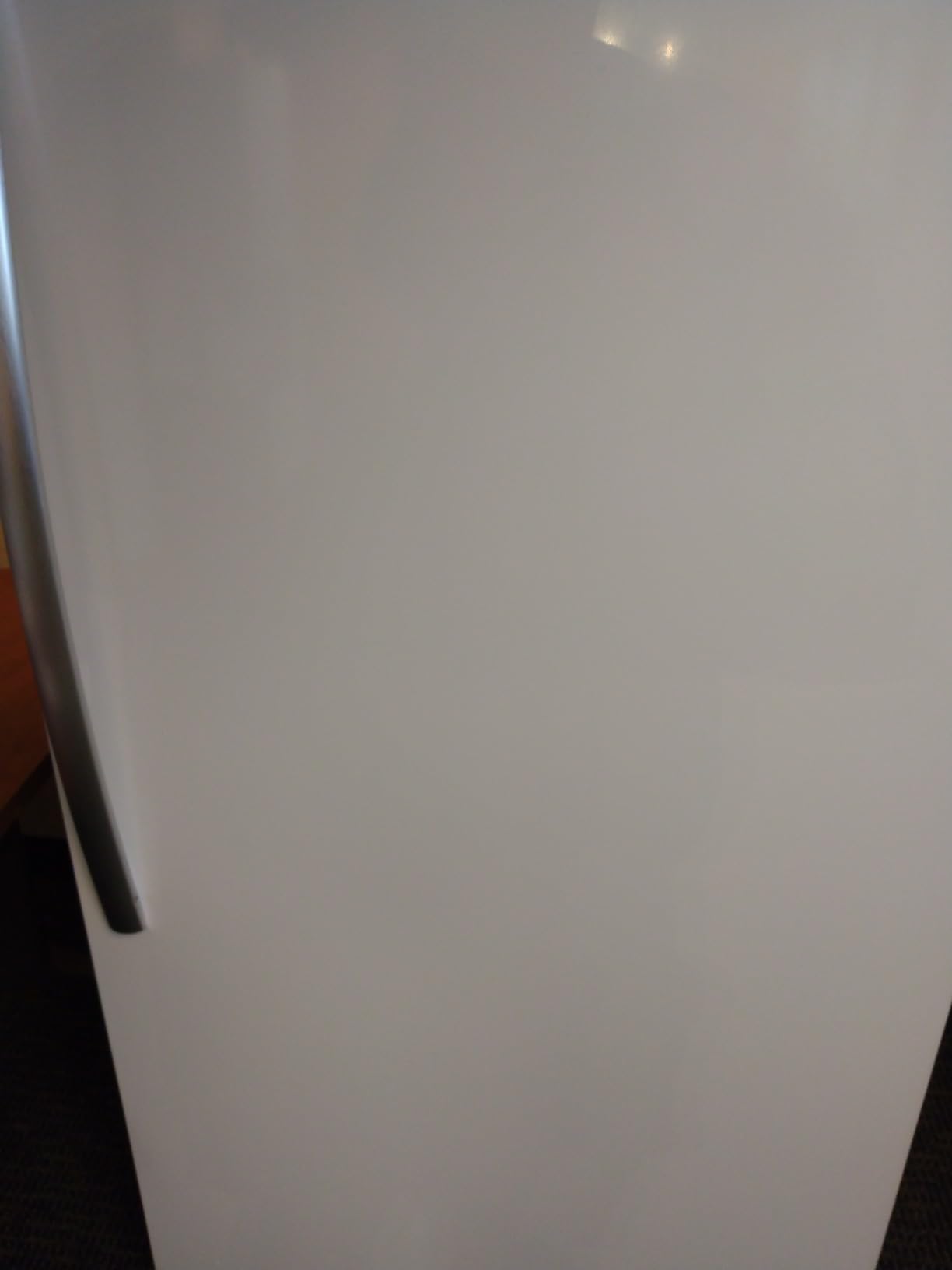 Kenmore Upright freezer-Convertible Refrigerator / Freezer, 4 Shelves, Garage Ready, Auto Defrost, 21.0 Cubic Feet Capacity White customer photo 1
