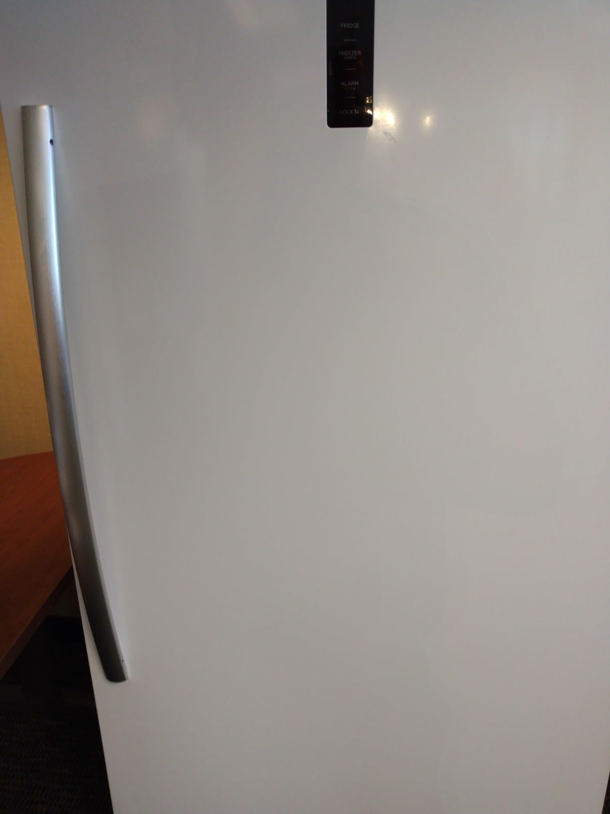 Kenmore Upright freezer-Convertible Refrigerator / Freezer, 4 Shelves, Garage Ready, Auto Defrost, 21.0 Cubic Feet Capacity White customer photo 2