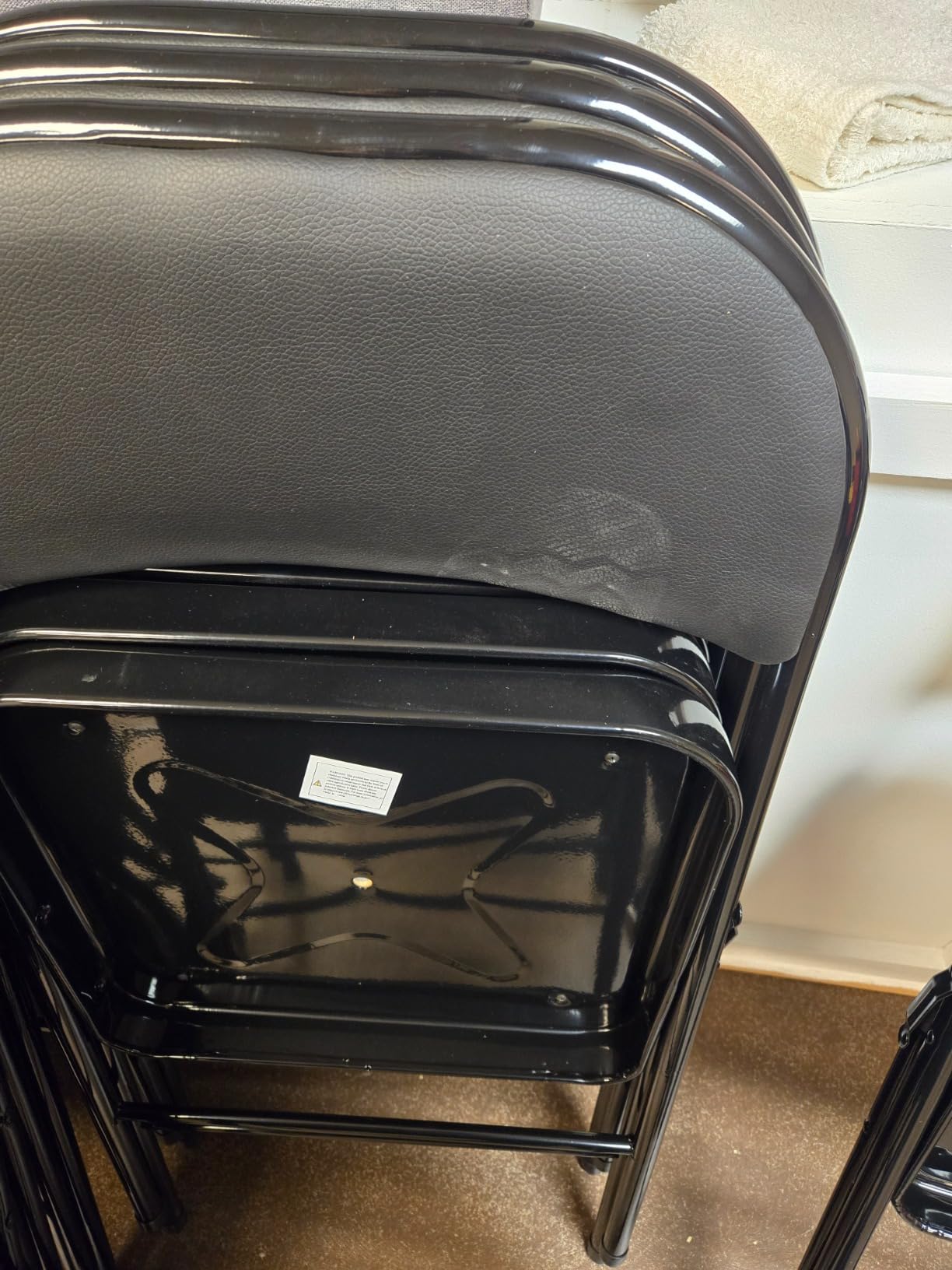VINGLI 10 Pack Folding Chairs with Padded Seats, Metal Frame with PU Leather Seat & Back, Capacity 350 lbs, Black customer photo 1