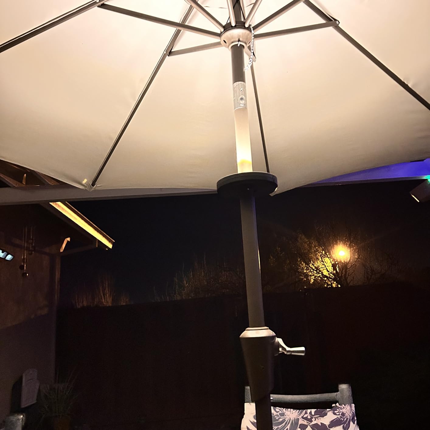 LATME Patio Umbrella Light Rechargeable Umbrella Lights - 10-25 Hours Runtime, Umbrella Pole Light 3 Lighting Modes Cordless, Patio Pool Accessories and Backyard Decor (Warm Yellow) customer photo 1