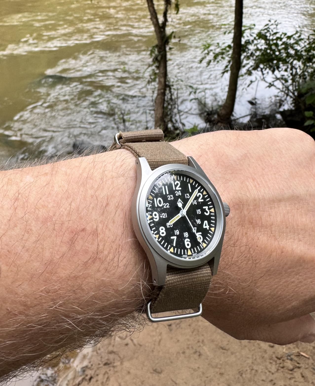Militado ML05 38mm VH31 Quartz Watch - Domed Sapphire Crystal Field Watch C3 Super Luminous customer photo 1
