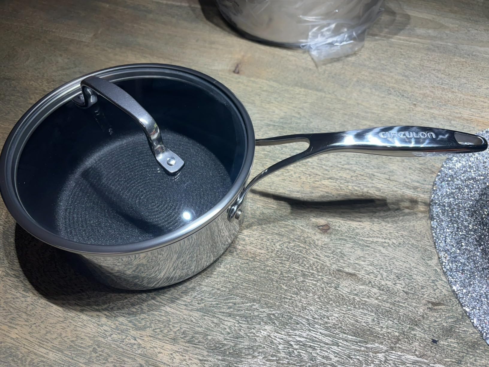 Circulon C1 Series Stainless Steel Nonstick Cookware Set - 11-Piece - Induction Pots & Pans Set with ScratchDefense, Metal Utensil Safe customer photo 2