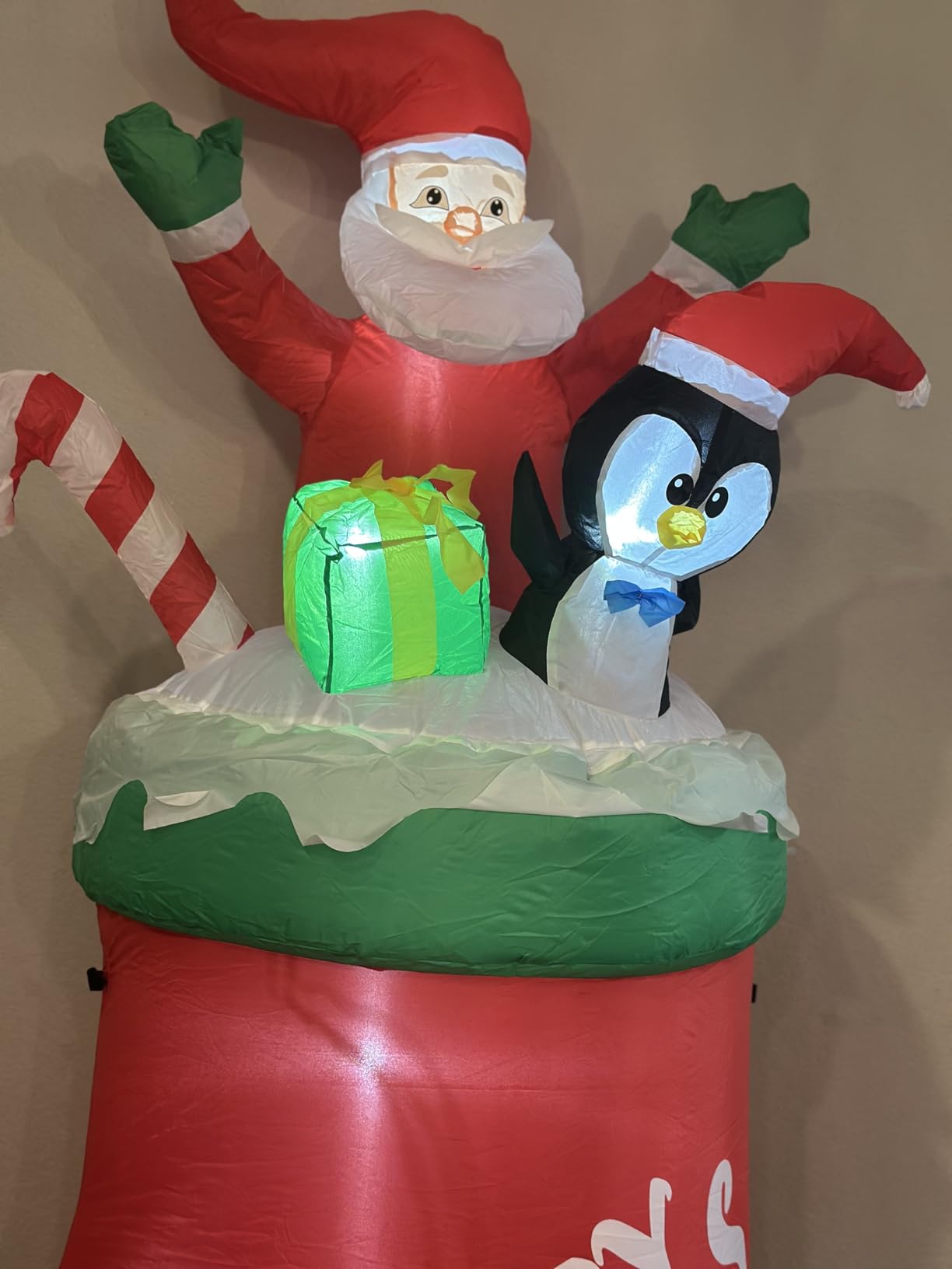 12ft Christmas Snowman Inflatable Outdoor Decoration Yard Decoration Built-in LED Lights for Christmas Holiday Party Indoor, Outdoor, Yard, and Lawn Decorations customer photo 1