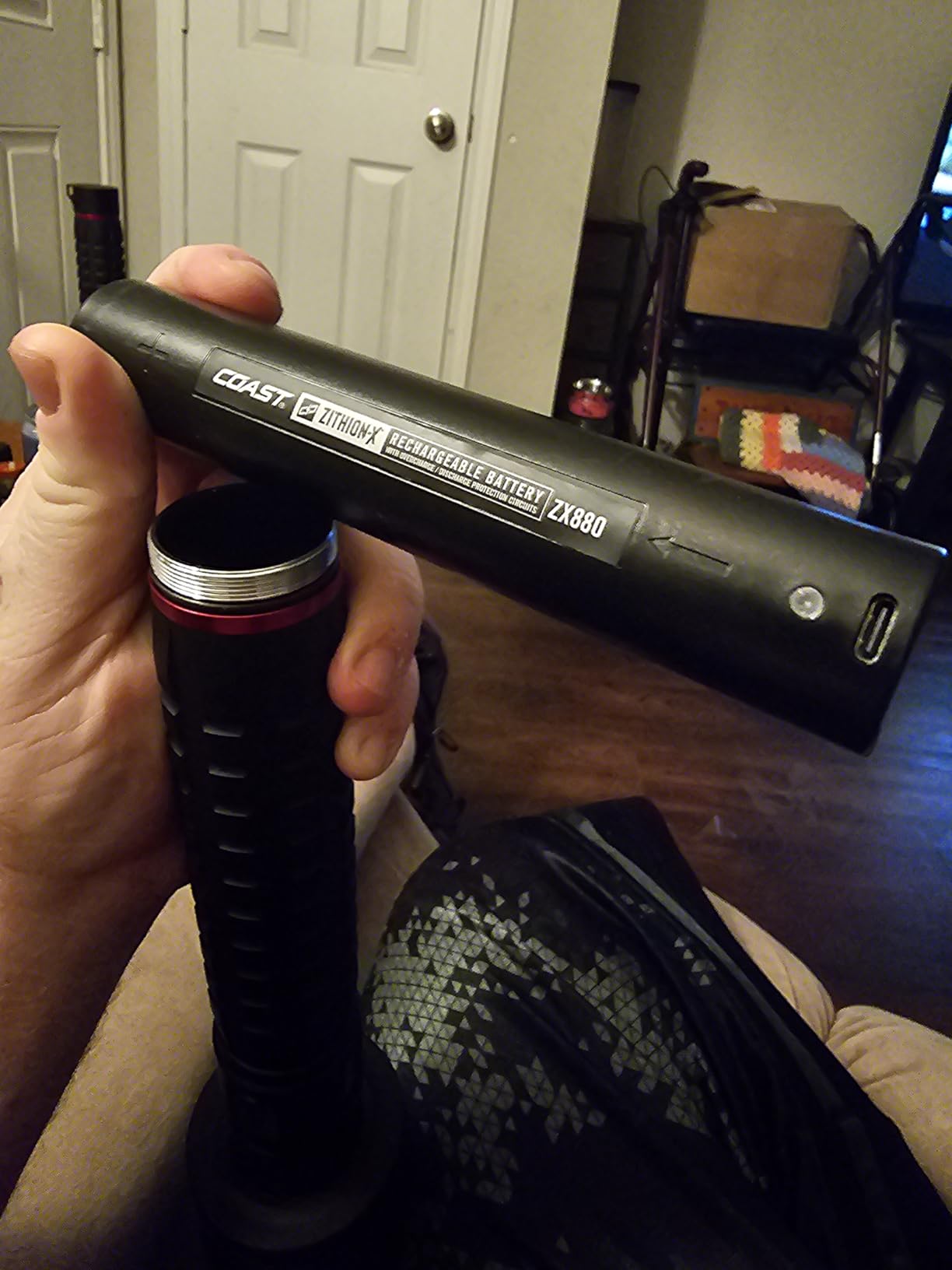 Coast XP80R 15000 Lumen Rechargeable Dual-Power LED Flashlight with POWERiQ Real-TIME Display, 5 Light Modes, Ultra View Flood Beam, Push/Pull Focus, 12.2